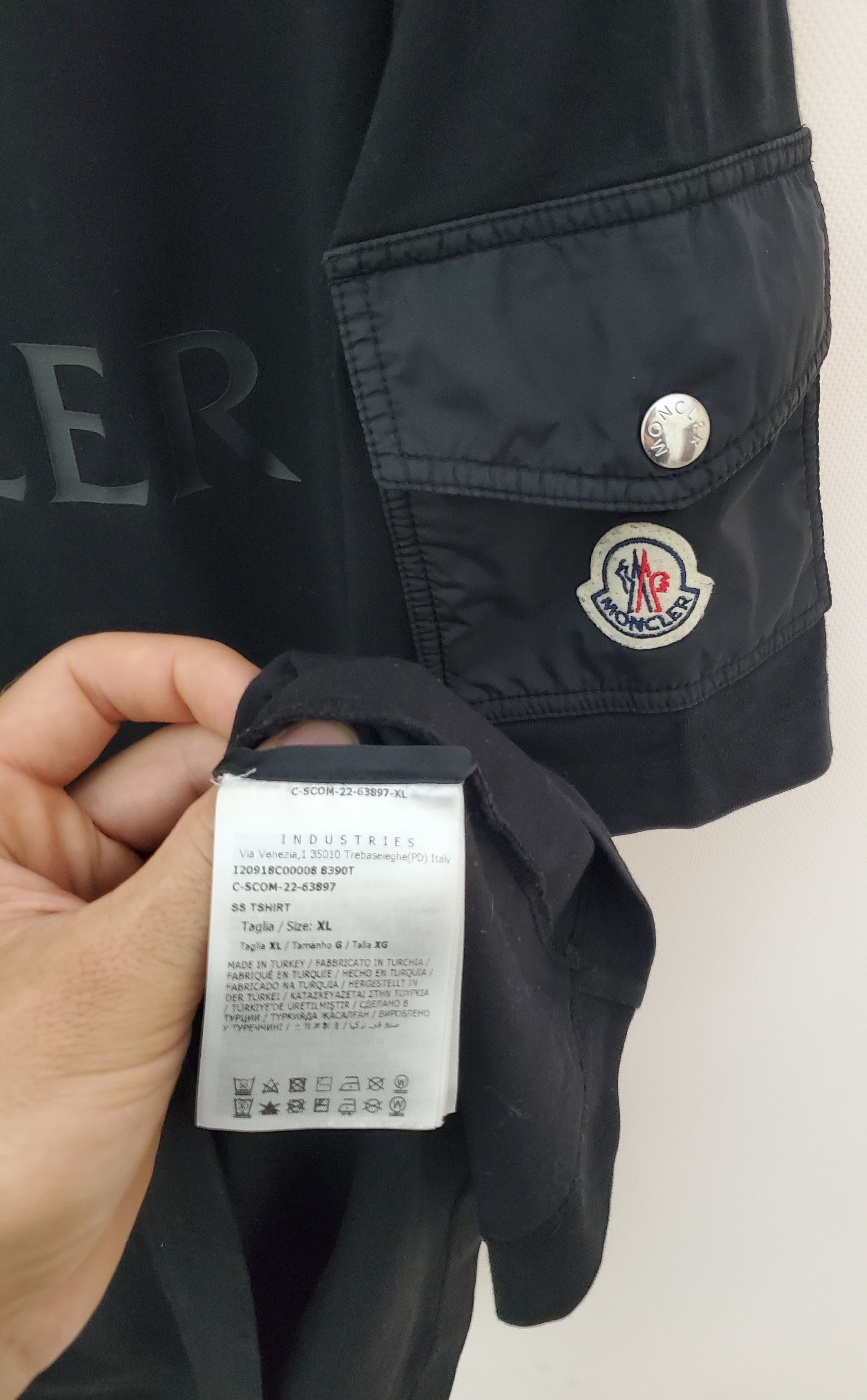 Moncler Moncler laminated-logoT-shirt new condition size L,Xl Size US XL / EU 56 / 4 - 3 Thumbnail