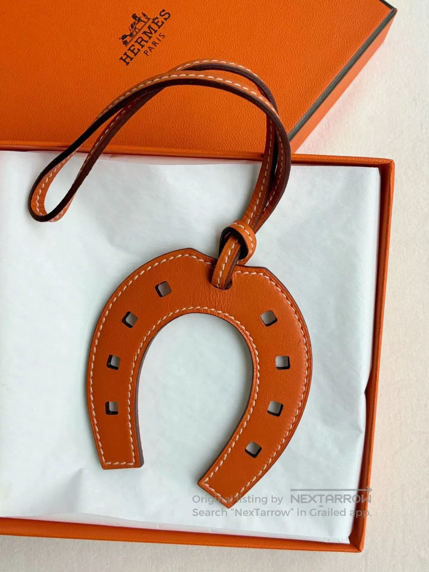 Hermes Hermes Orange Horseshoe Leather Pendant. Size ONE SIZE - 5 Thumbnail