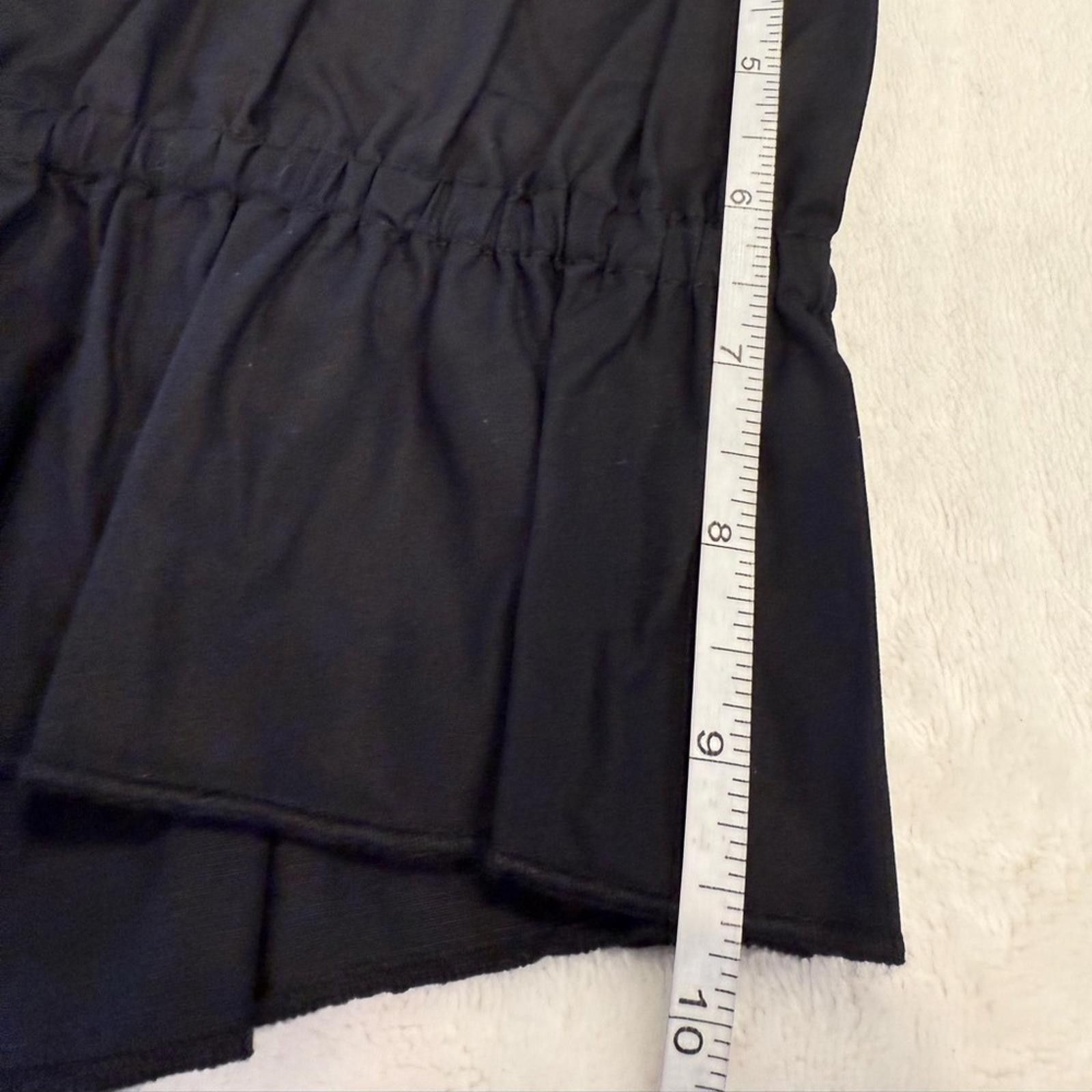 Other Banana Republic Factory ruffled black crop top ruching SZ LG Size L / US 10 / IT 46 - 9 Thumbnail