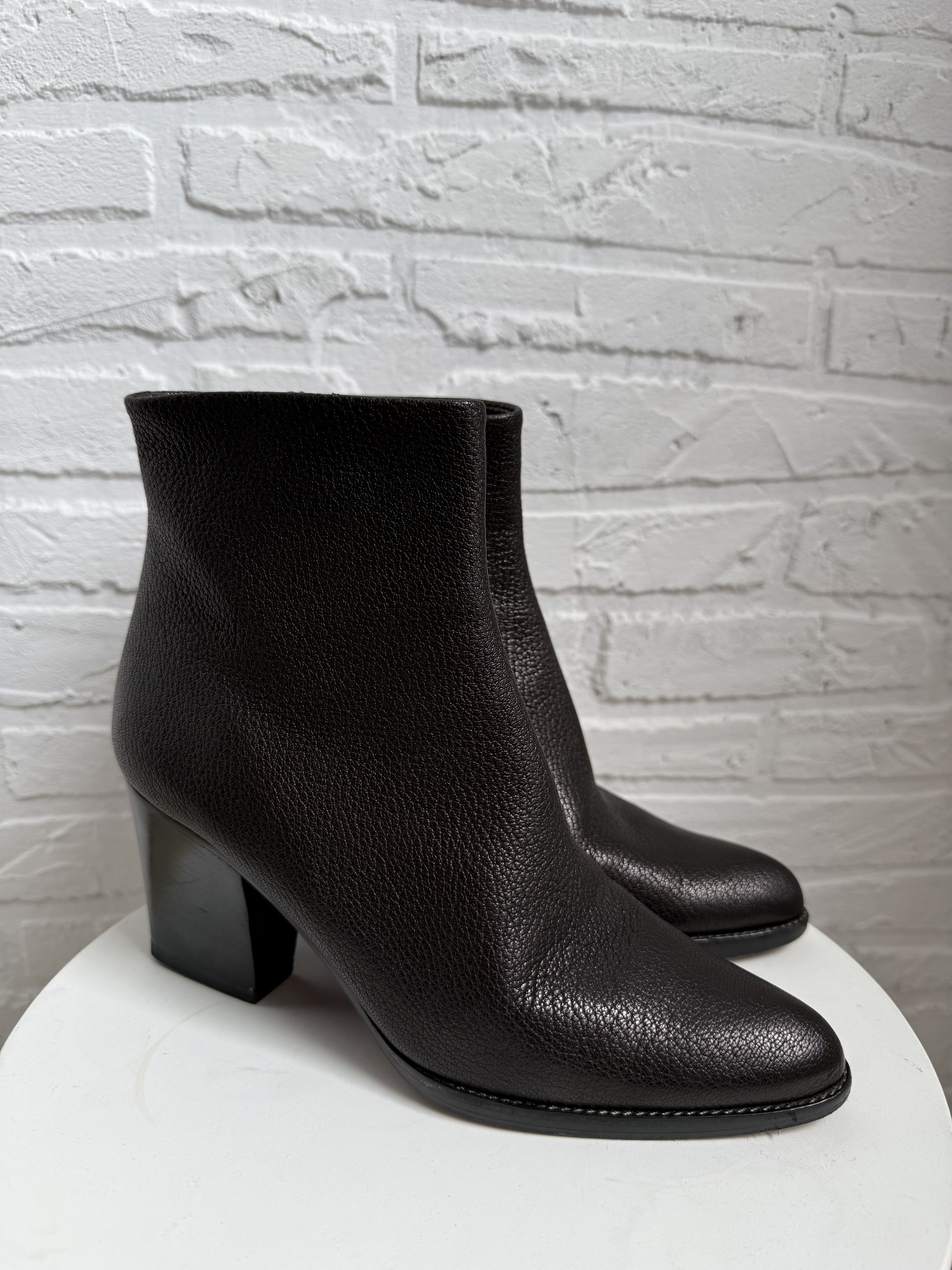 Jil Sander Jil Sander Black Leather Ankle Boots Size US 6 / IT 36 - 1 Thumbnail