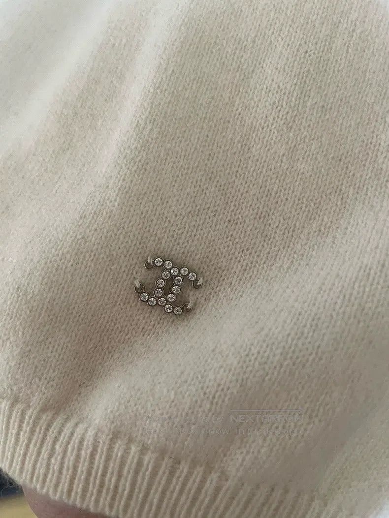 Chanel Chanel 23n autumn and winter cashmere sweater Size XS / US 0-2 / IT 36-38 - 5 Thumbnail
