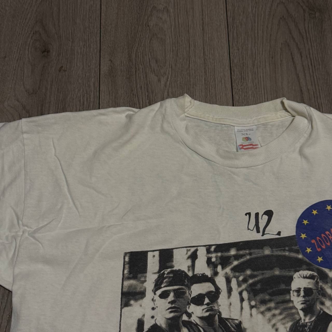 Fruit Of The Loom Men's Vintage U2 1993 Zooropa Tour T-shirt Size XL Size US XL / EU 56 / 4 - 3 Thumbnail