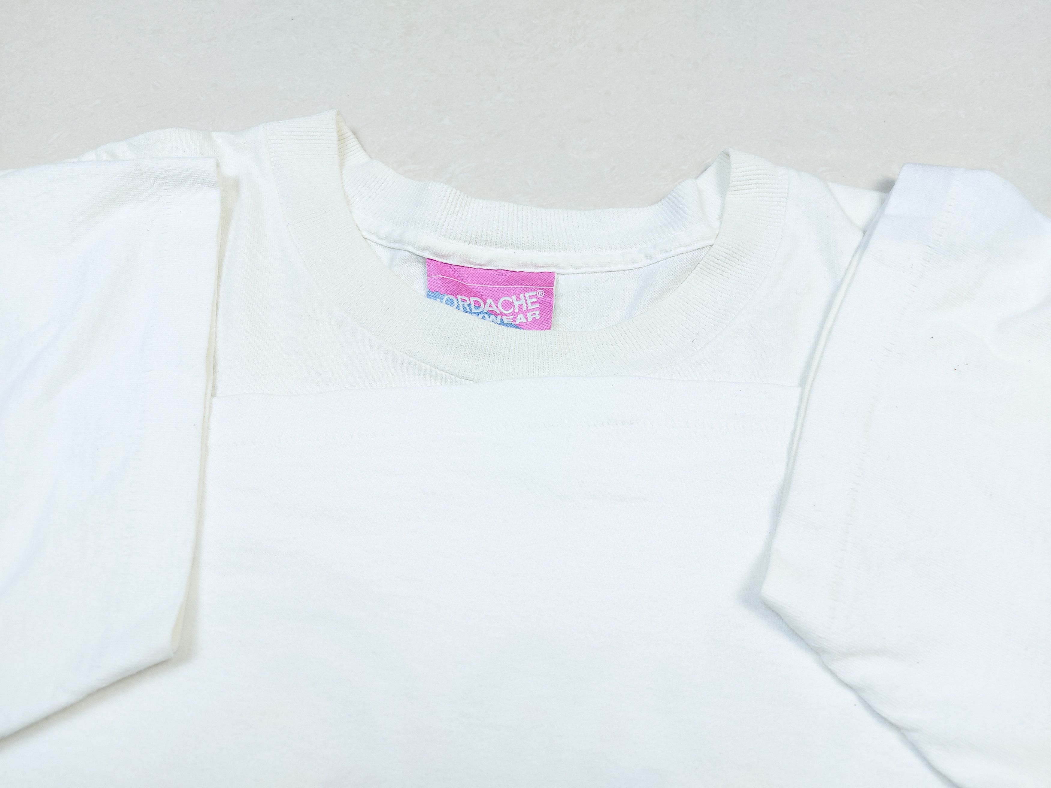Vintage Vintage 80s Jordache Body Wear Flowers Single-Stitch TEE Size US XL / EU 56 / 4 - 5 Thumbnail