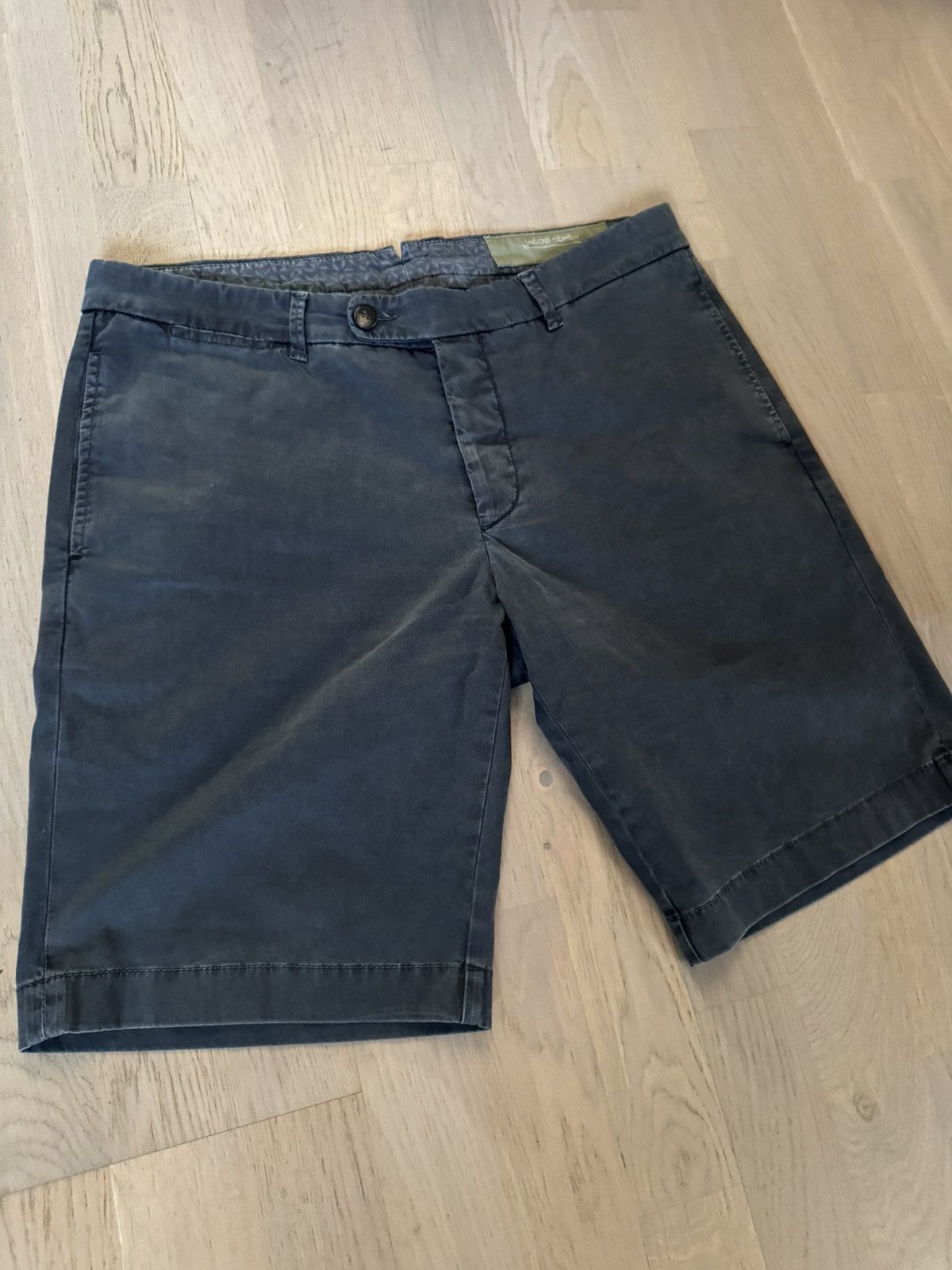 Jacob Cohen JACOB COHEN shorts SEE REAL sizes in photos by tape measure Size US 35 - 1 Thumbnail