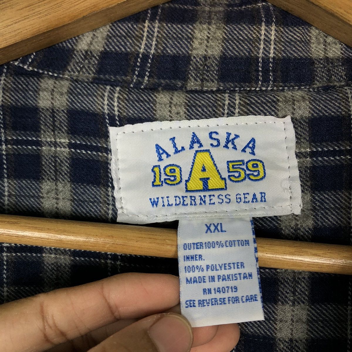 Japanese Brand Vintage Flannel Wool Jacket Tartan Design Alaska Wilderness Size US XXL / EU 58 / 5 - 15 Thumbnail