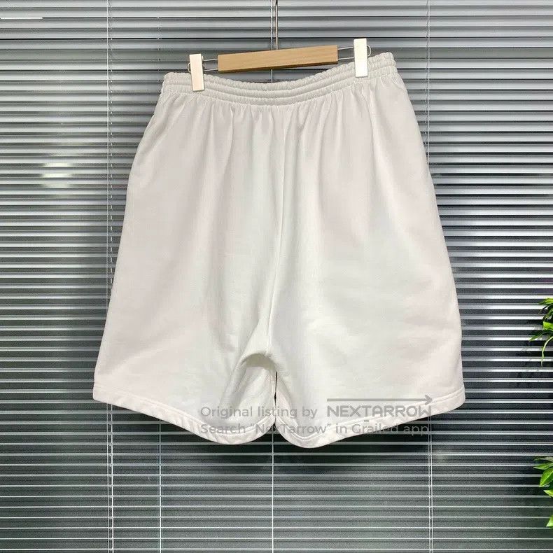 Balenciaga Balenciaga size XS Embroidered letter logo, heavy combed c Size US 27 - 2 Thumbnail