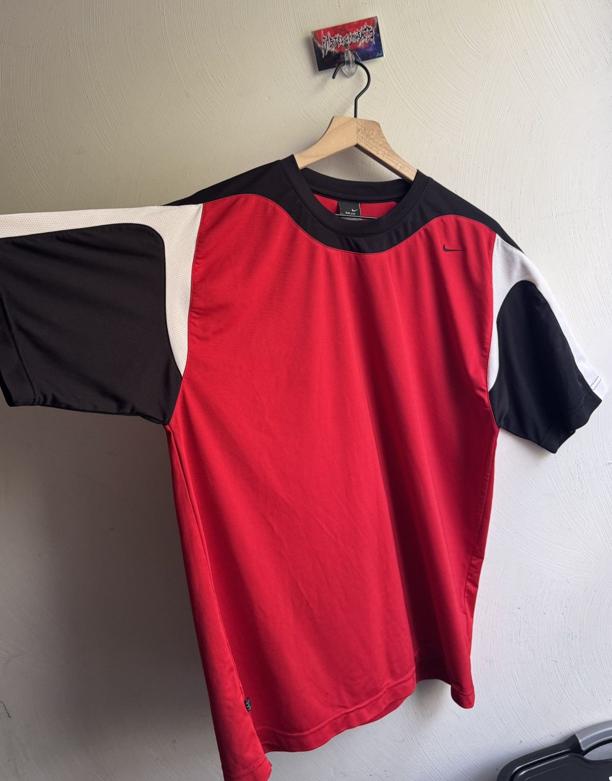 Vintage Rare Vintage Tee Nike Dri Fit Swoosh Drill Y2K Jersey Size US XXL / EU 58 / 5 - 2 Thumbnail