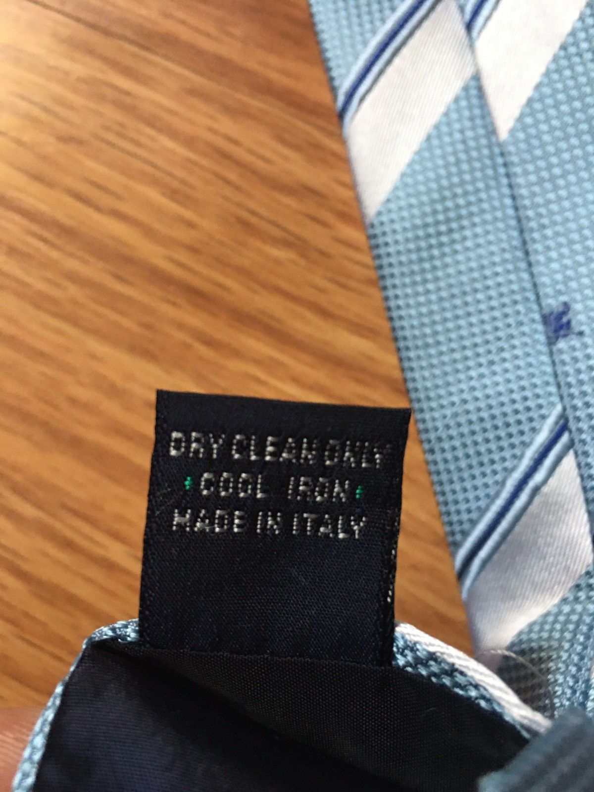 Burberry Burberry London Blue Logo Designer Silk Mens Neck Tie Size ONE SIZE - 8 Thumbnail