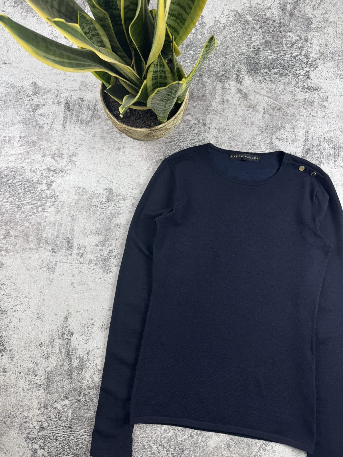 Ralph Lauren Black Label Ralph Lauren Black Label Wool Button 90S Sweater Sweatshirt Size XS / US 0-2 / IT 36-38 - 4 Thumbnail