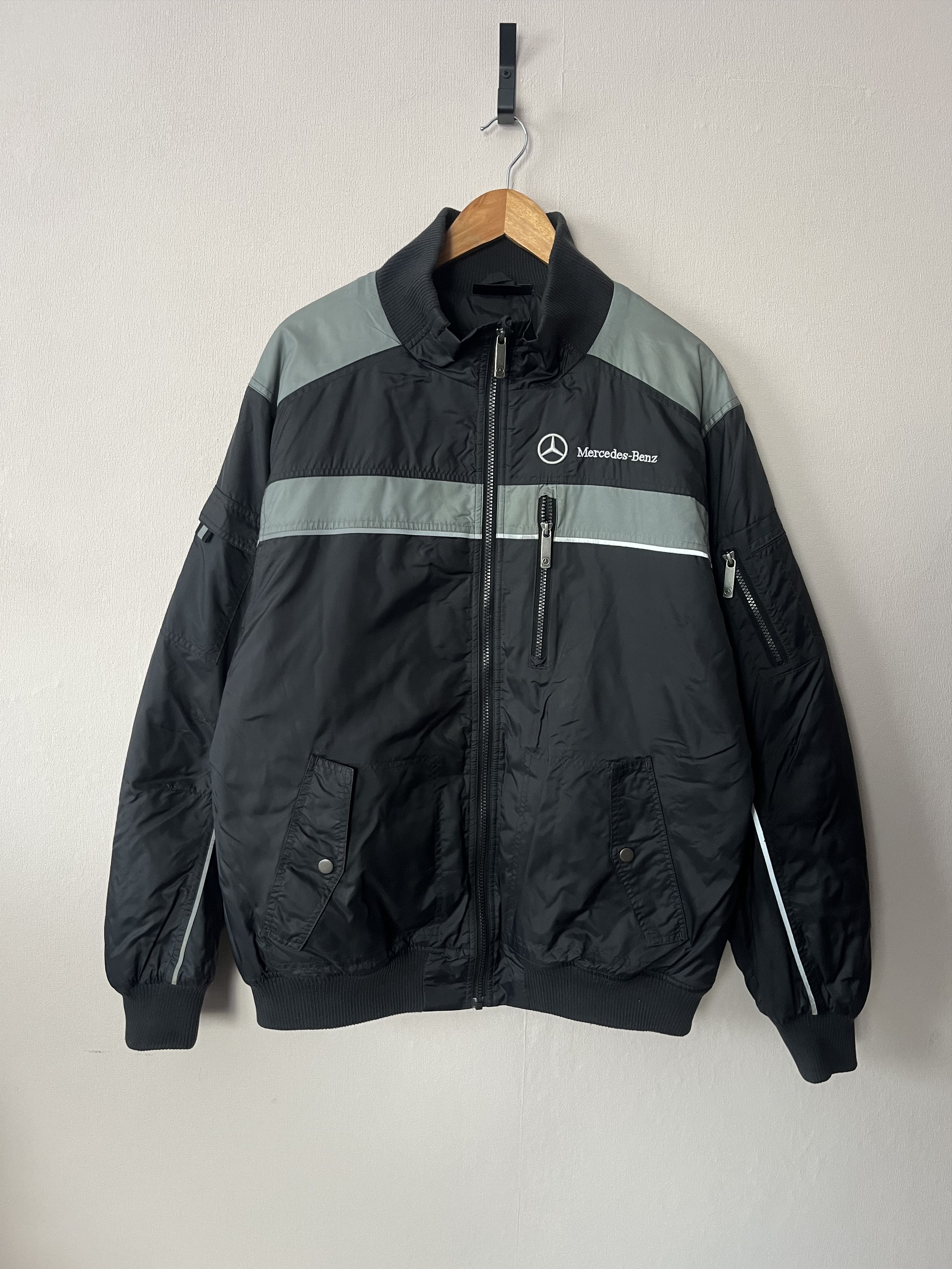 Mercedes-Benz Mercedes Benz Men's Nylon Jacket Bomber Script Logo Size US XL / EU 56 / 4 - 1 Thumbnail