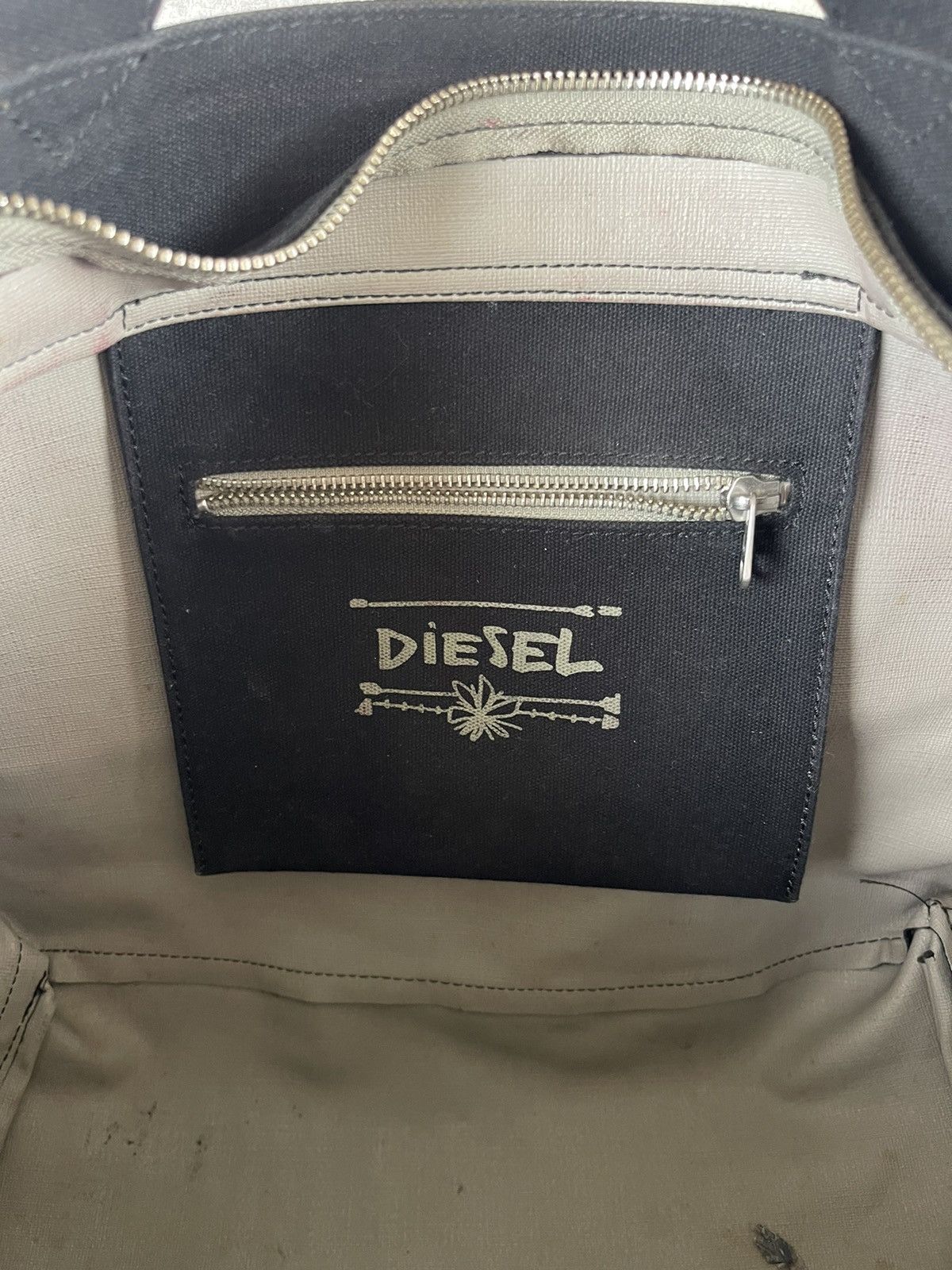 Diesel Diesel Post Lux Bag Black Canvas Punk Grunge Print Studs Zip Size ONE SIZE - 10 Thumbnail