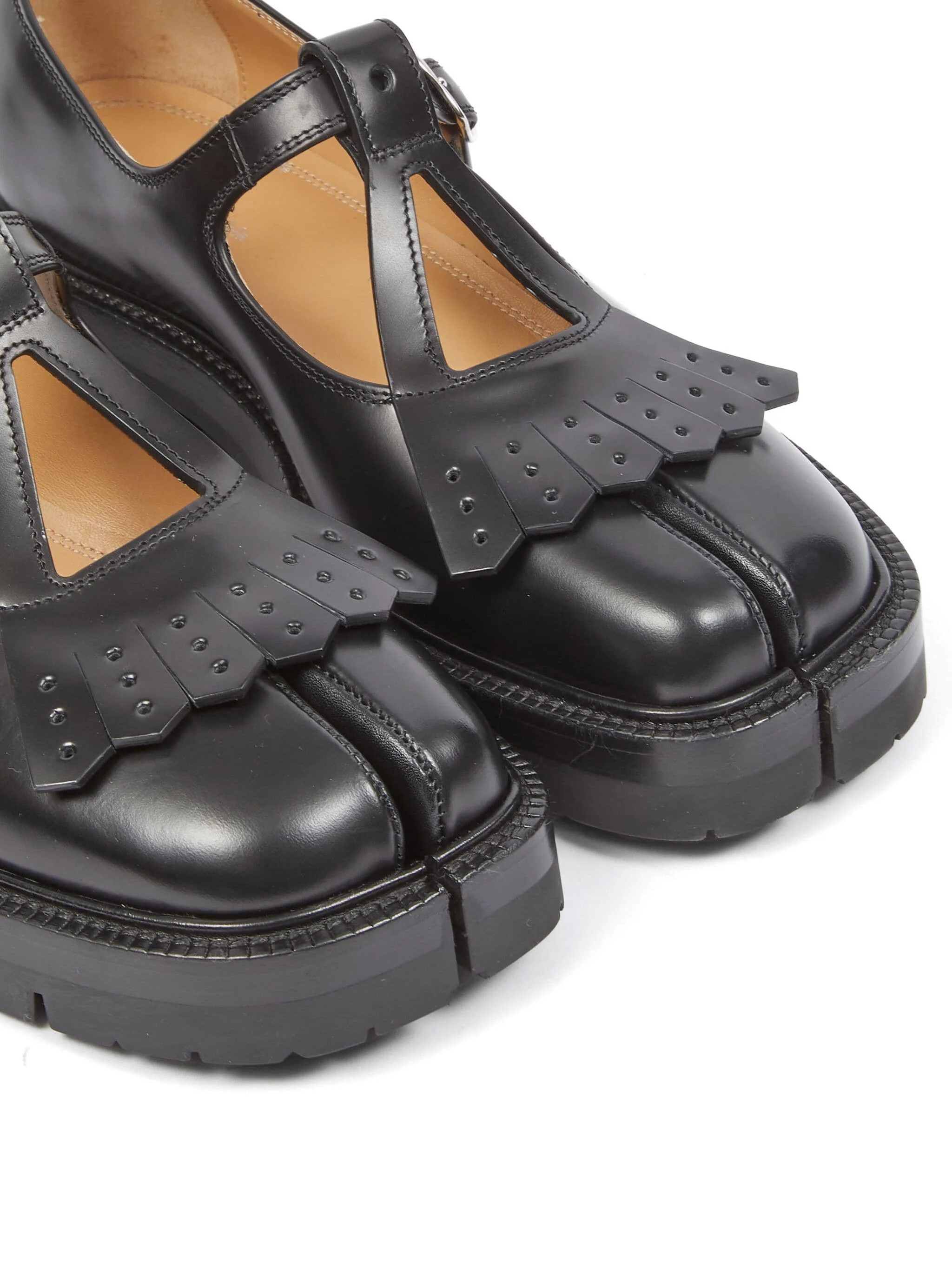 Maison Margiela oc11z0825 Tabi Mary Jane Shoes in Black Size US 7 / IT 37 - 5 Thumbnail