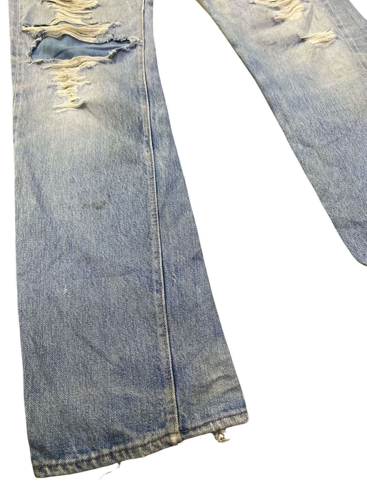Levi's × Levi's Vintage Clothing × Vintage Vintage Levi’s 501 Selvedge Redline Button No 6 Size US 30 / EU 46 - 8 Thumbnail