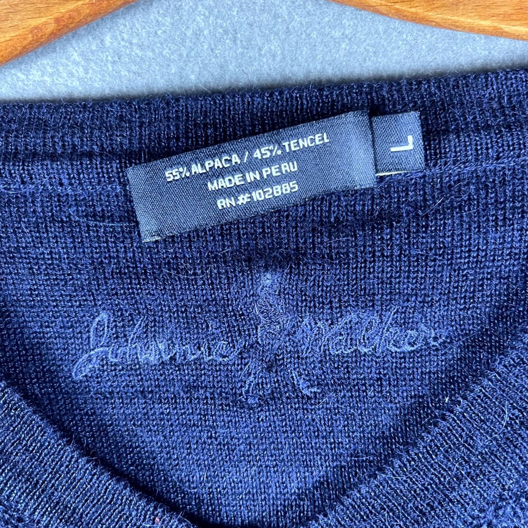 Vintage VINTAGE Johnnie Walker Sweater Vest Mens Large Blue Alpaca Tercel V Neck Blue Size US L / EU 52-54 / 3 - 3 Thumbnail