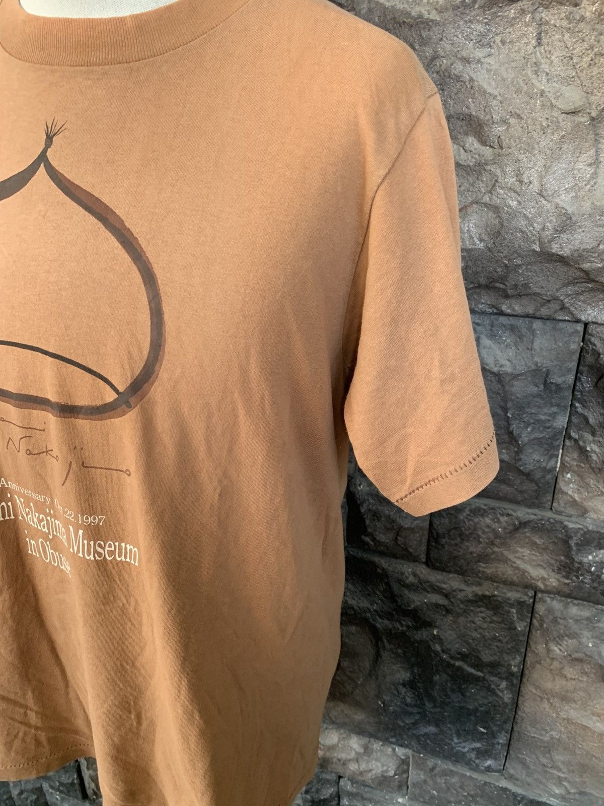 Arts & Science Vintage 90s Chinami Nakajima Museum in Obuse T shirt Size US M / EU 48-50 / 2 - 3 Thumbnail