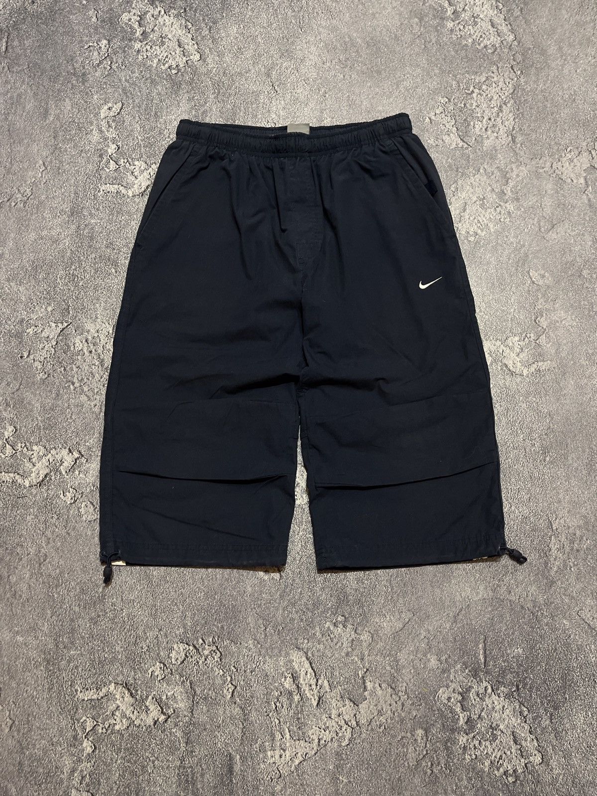Nike × Vintage Vintage Y2K Nike Shorts Pants 3/4 Jorts Unisex M Size US 33 - 1 Thumbnail