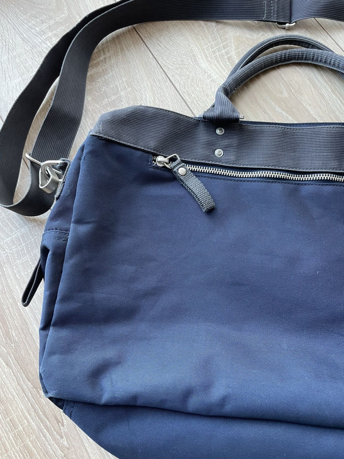 Vintage Vintage Y2K GG&L George Gina & Lucy Messenger Shoulder Bag Size ONE SIZE - 24 Thumbnail