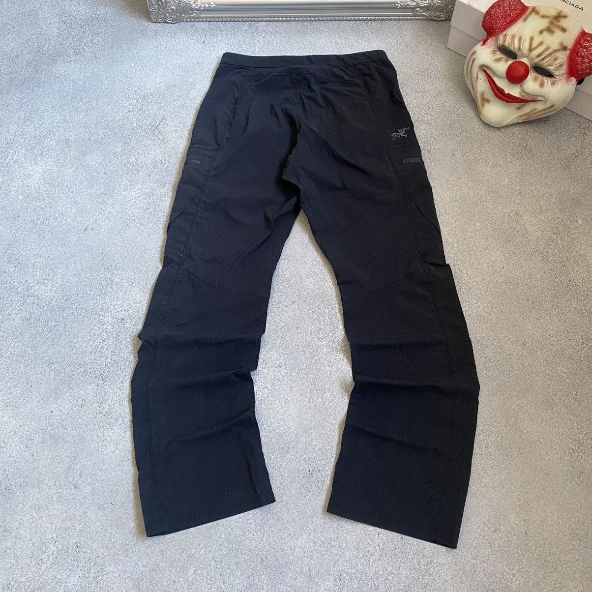 Arc'teryx Arcteryx pants nylon vintage small logo Gorpcore Size US 30 / EU 46 - 8 Thumbnail