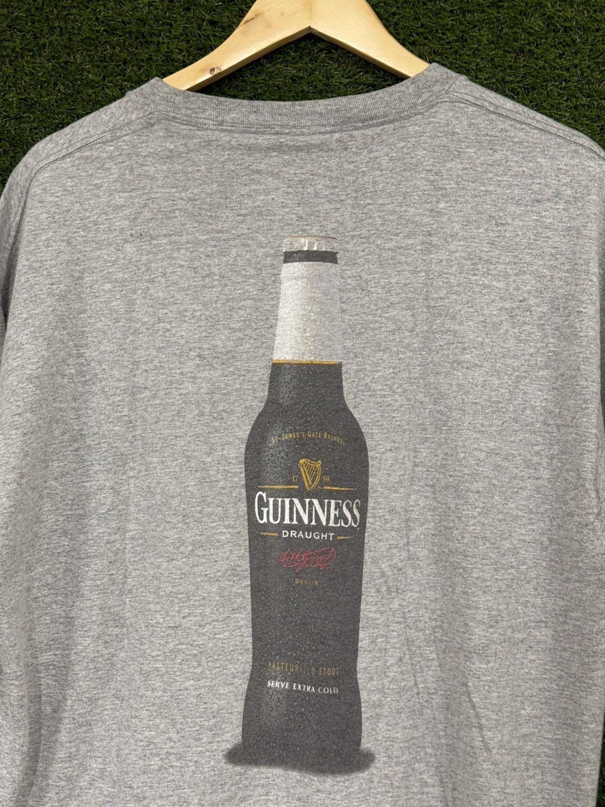 Vintage Vintage Guinness Draught Draft Beer Grey Heavyweight Tee XL Size US XL / EU 56 / 4 - 2 Thumbnail