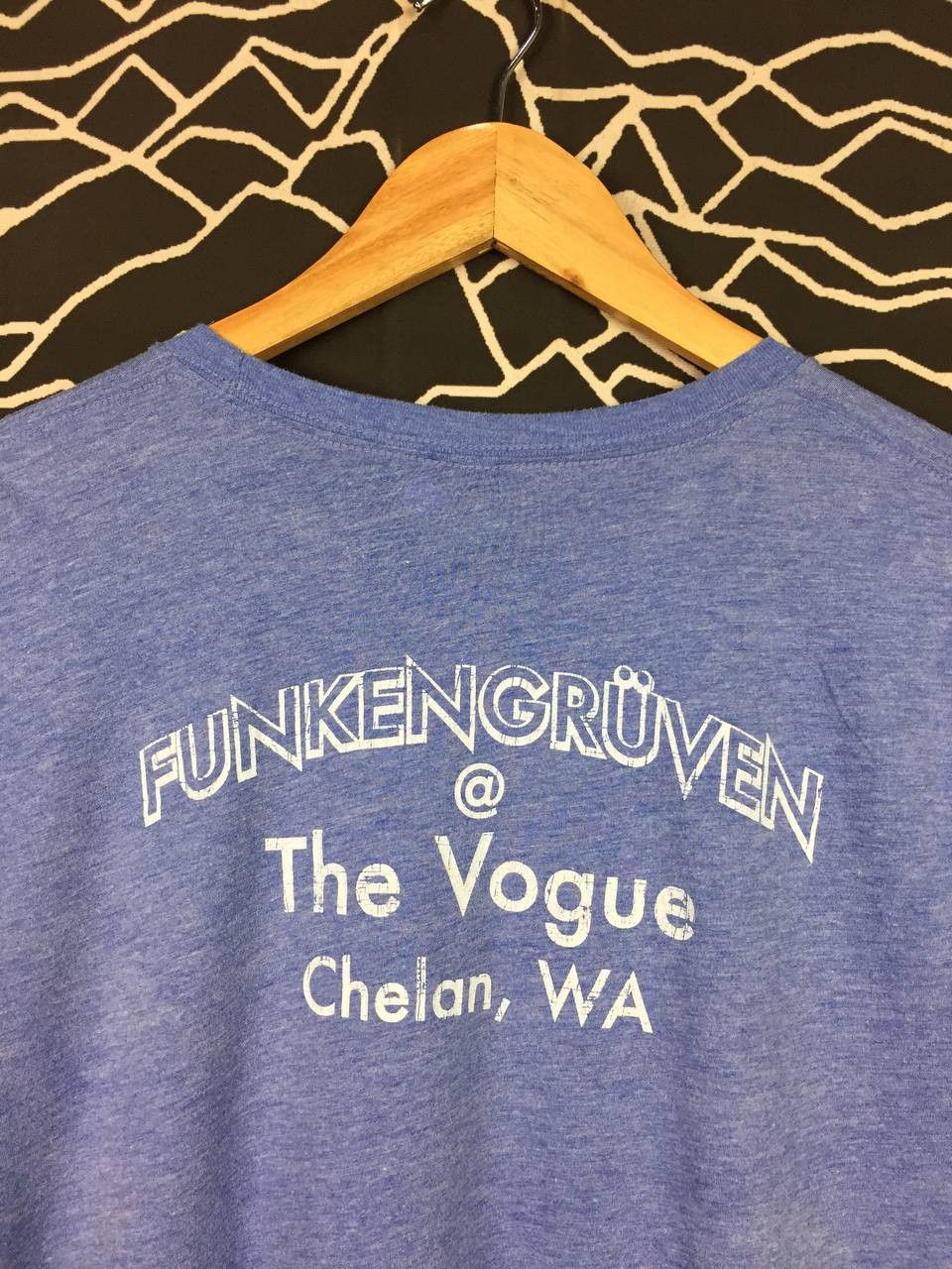 Vintage FUNKENGRÜVEN Vintage Volkswagen Club The Vogue Tee Size US L / EU 52-54 / 3 - 5 Thumbnail