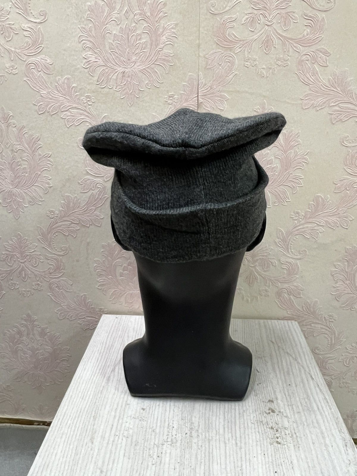 H&M H&M Skateboard Beanie Hats Size ONE SIZE - 5 Thumbnail