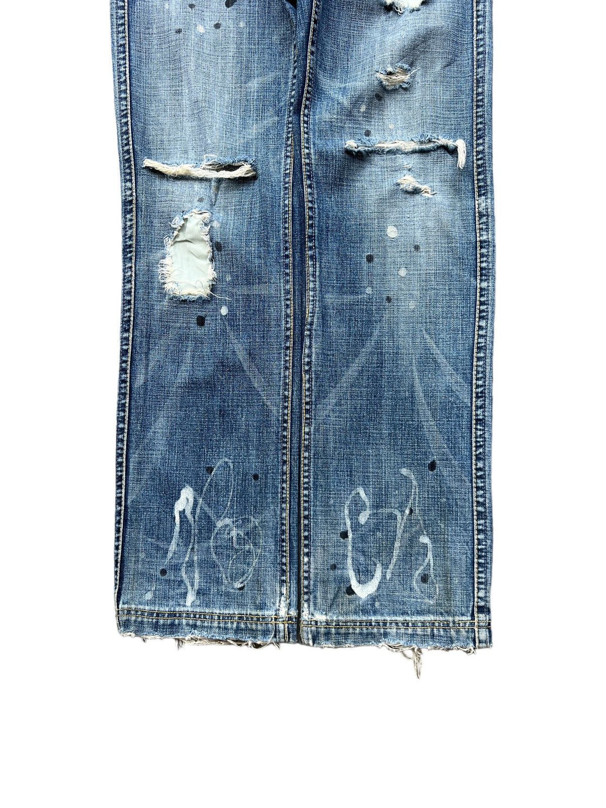 Wrangler Vintage Wrangler Distressed Patchwork Denim Jeans 33x34 Size US 33 - 5 Thumbnail