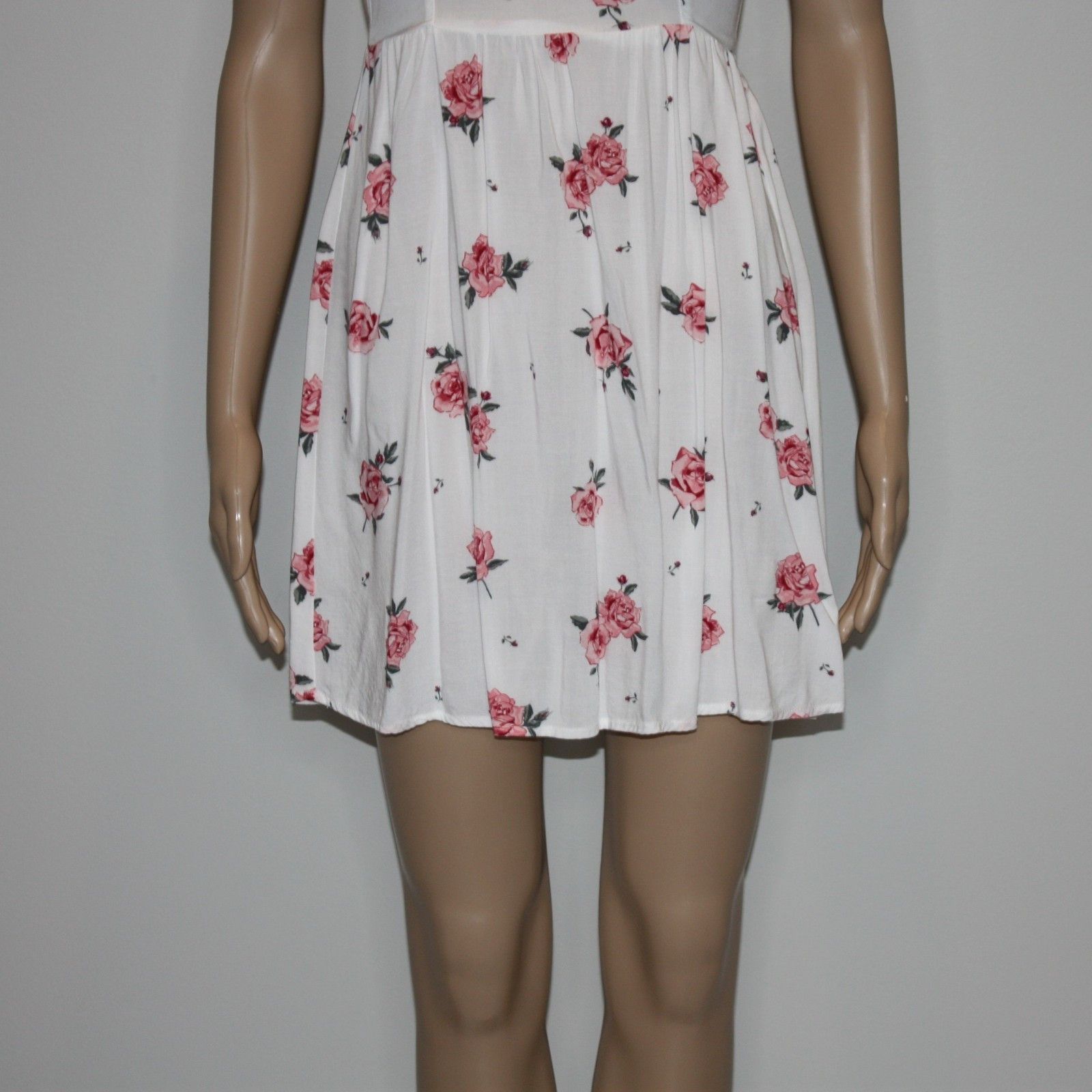 H&M White Floral Sleeveless Sundress with Roses in size US 0 Size XS / US 0-2 / IT 36-38 - 4 Thumbnail
