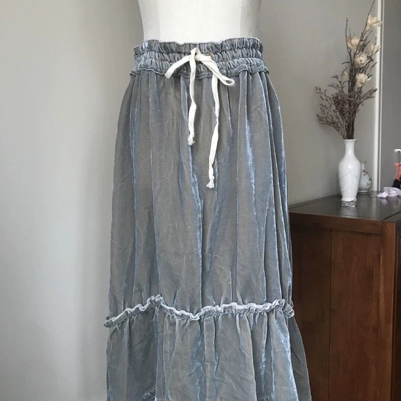 Comme des Garcons Comme Des Garcons size S Velvet skirt overskirt Size 23" - 1 Thumbnail