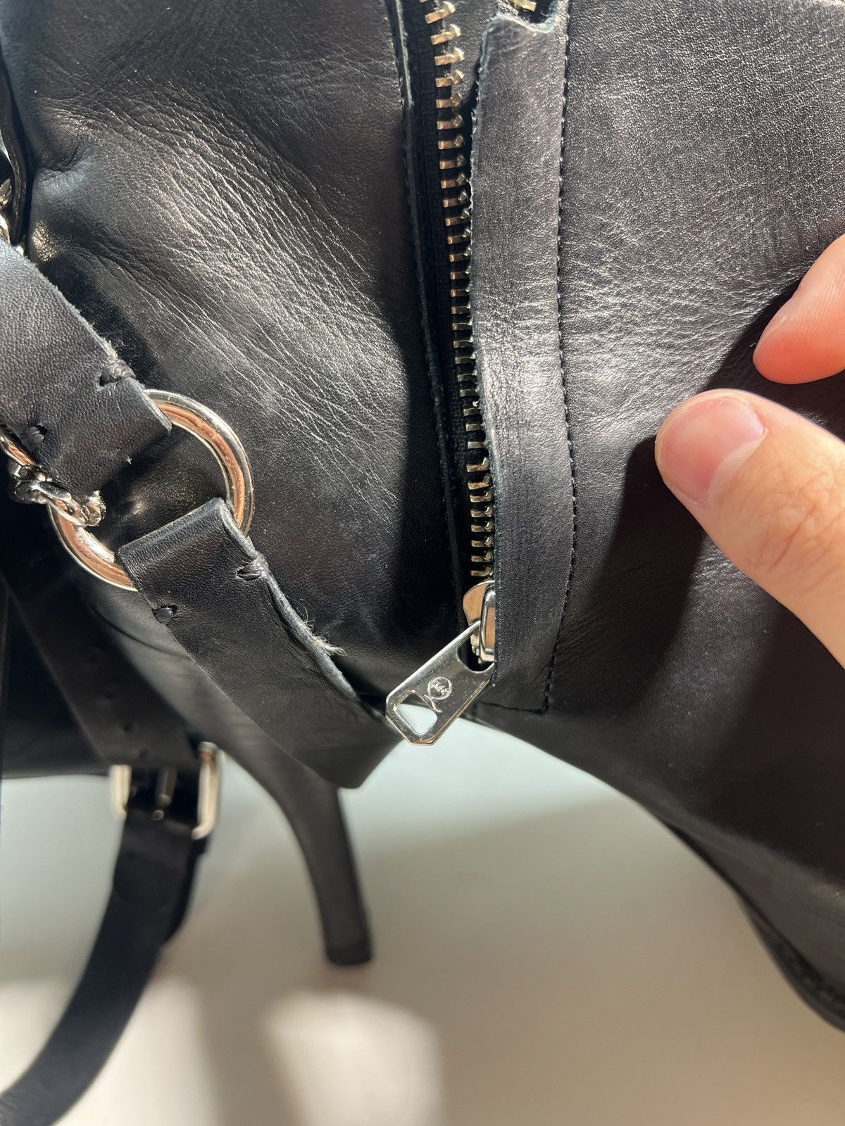 Alexander McQueen Alexander McQueen Chain Booties Size US 10 / IT 40 - 9 Thumbnail