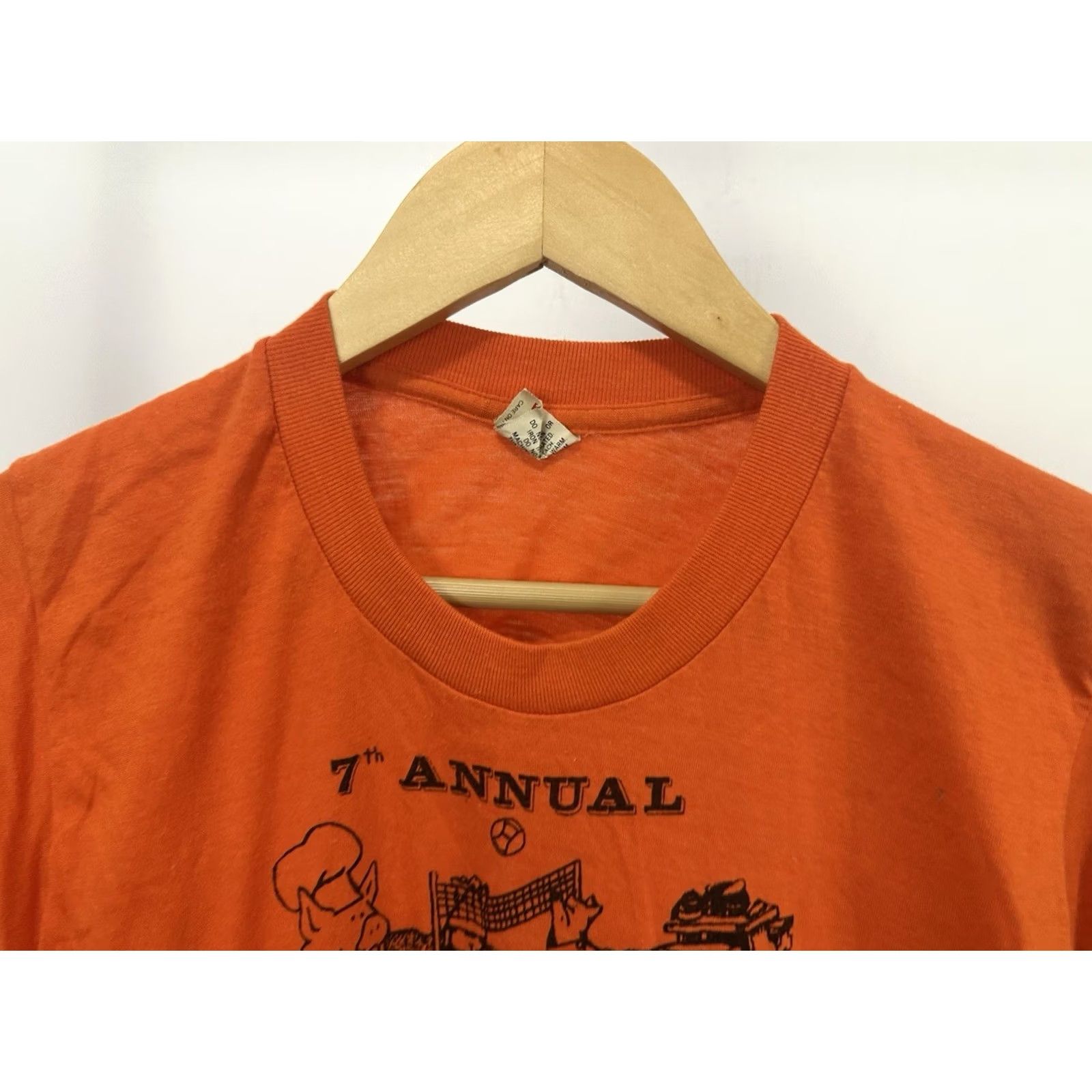 Vintage VTG 80s Lake Norman Pig Pickin Bikini Paper Thin T-Shirt Size M Shirt Men Orange XS? Size US M / EU 48-50 / 2 - 4 Thumbnail