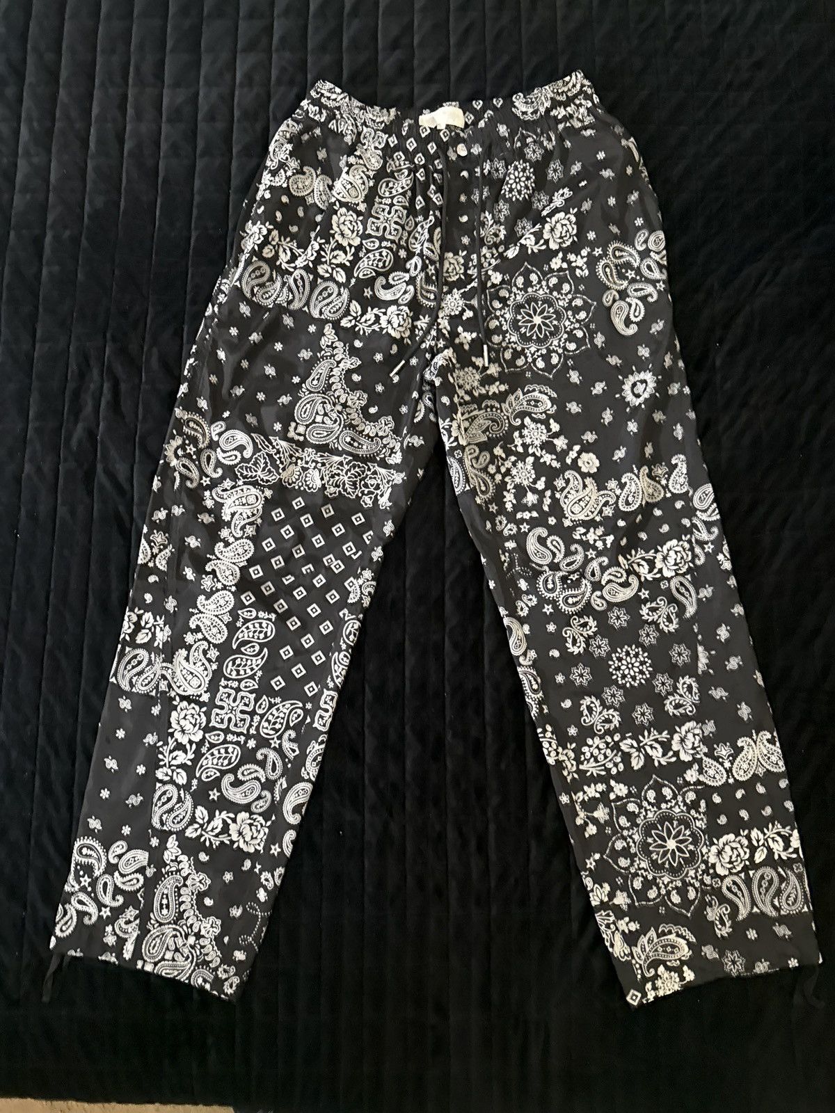 Kith Kith Flocked Deconstructed Bandana Pants Small Size US 30 / EU 46 - 2 Thumbnail