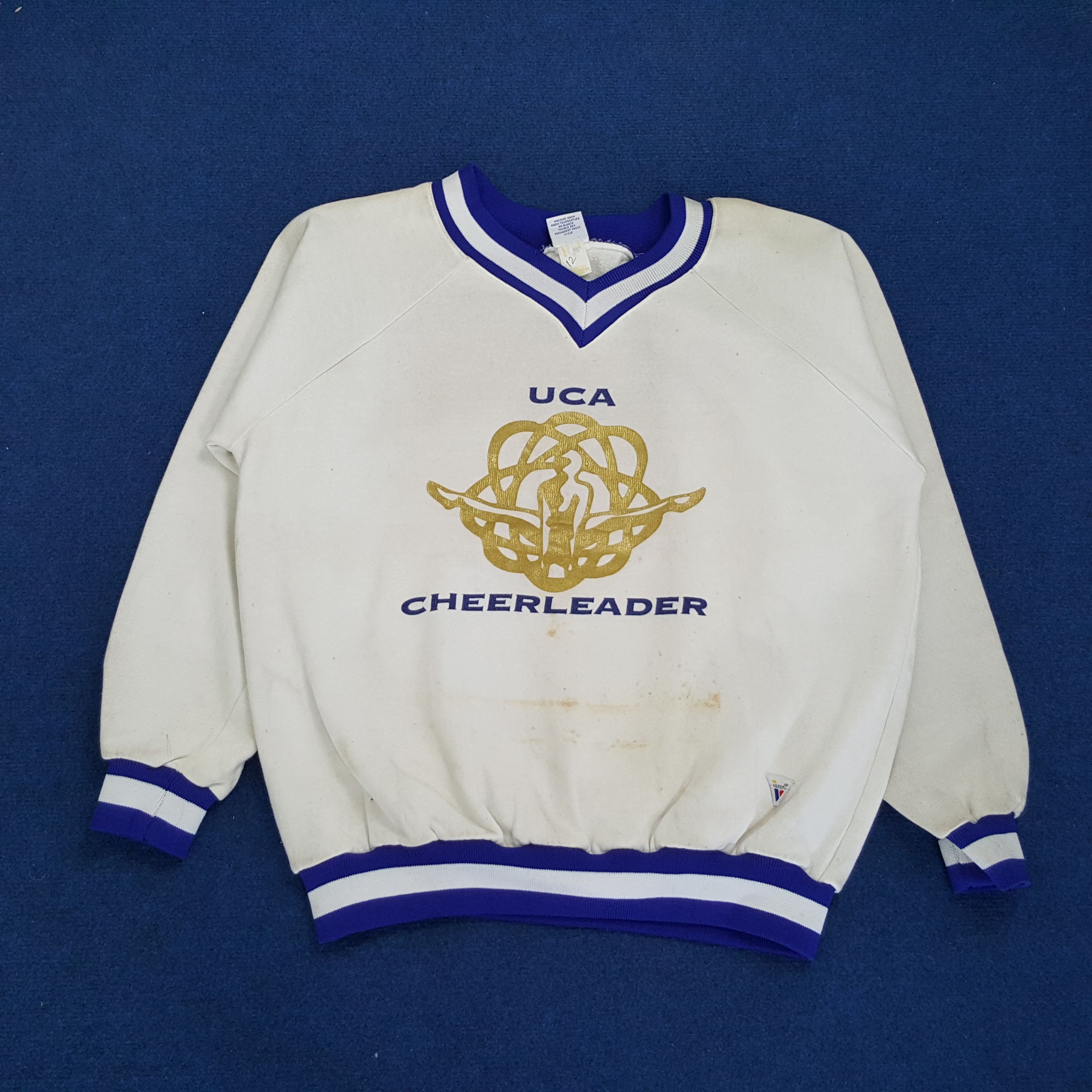 Vintage Vintage UCA CHEERLEADERS Center Design Sweatshirt Size US L / EU 52-54 / 3 - 1 Thumbnail