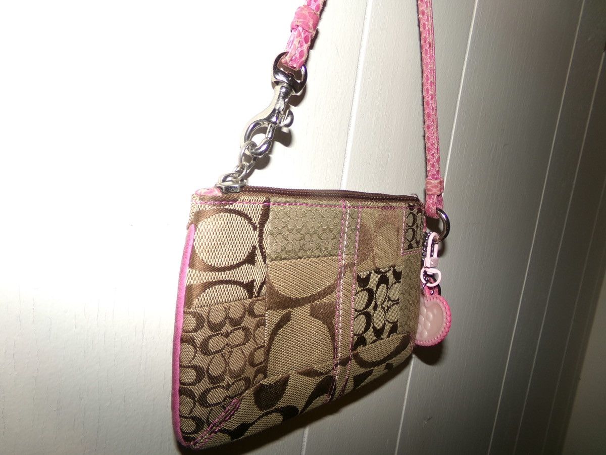 Coach Pink patchwork Coach purse Size ONE SIZE - 8 Thumbnail