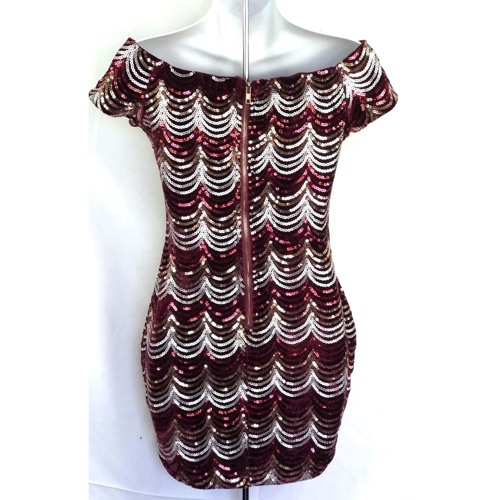 Vintage Windsor velvet mini dress S Red Gold Cap Sleeve Velour Sequin Glam Whimsigoth Size S / US 4 / IT 40 - 4 Thumbnail