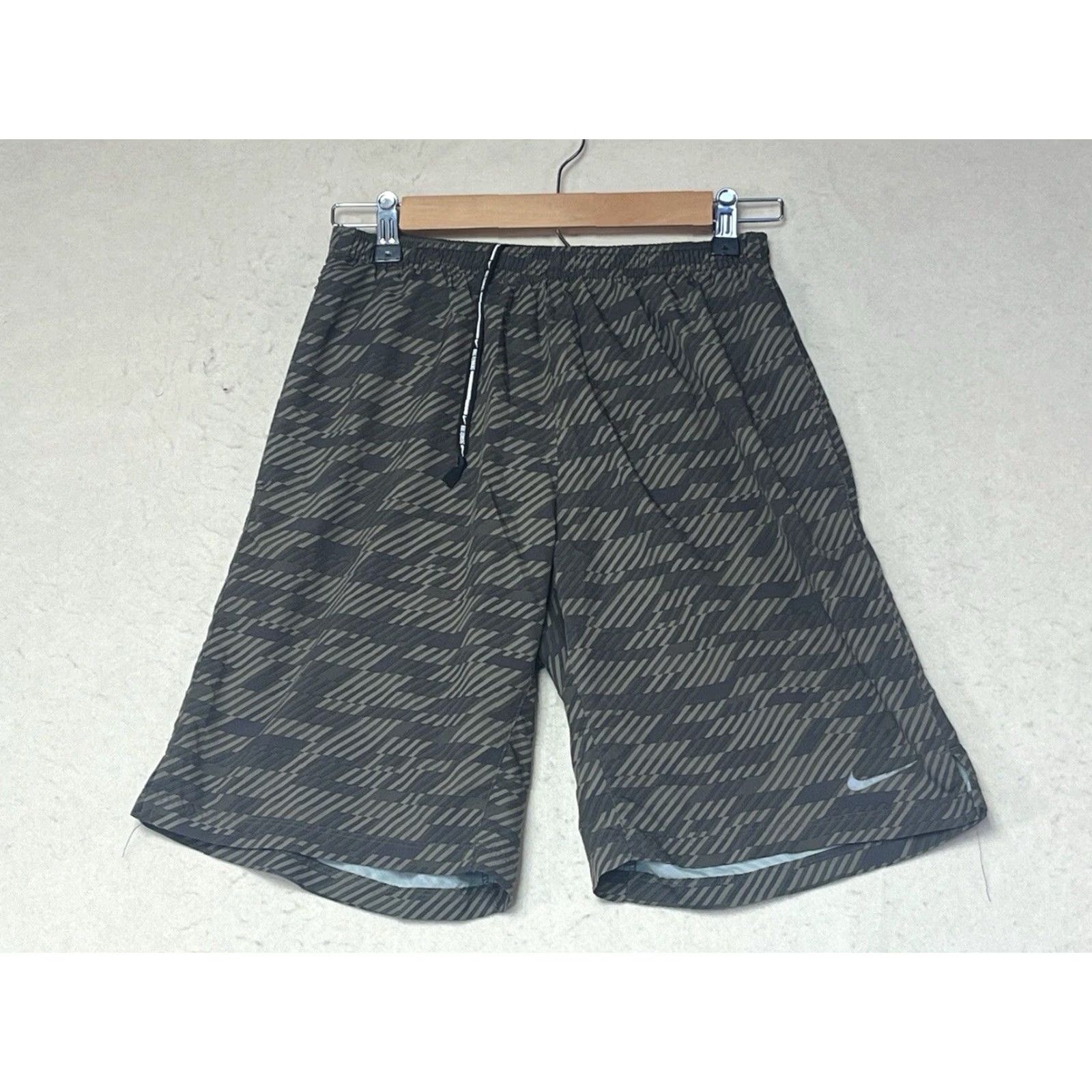 Nike Nike Dry Athletic Training Shorts Mal/Multi Brown Green Camo Camouflage Men S Small Size US 29 - 2 Thumbnail
