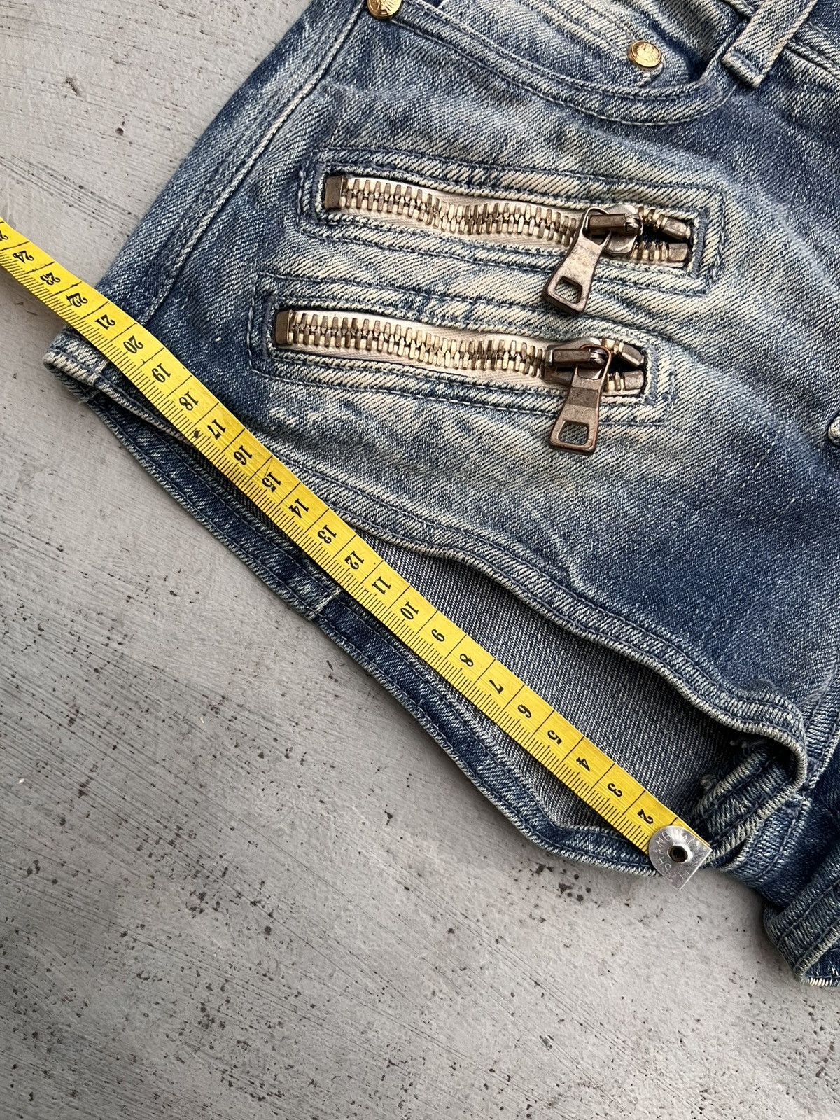 Balmain BALMAIN DENIM SHORTS PANTS Size 36" / US 14 / IT 50 - 7 Thumbnail