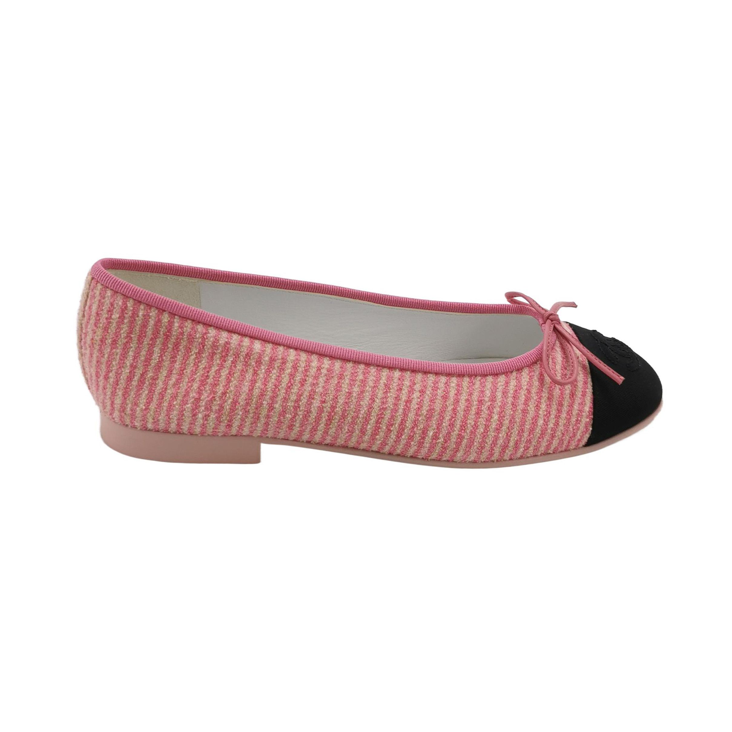 Chanel Chanel Women 6-5 Flats Size US 6.5 / IT 36.5 - 1 Thumbnail