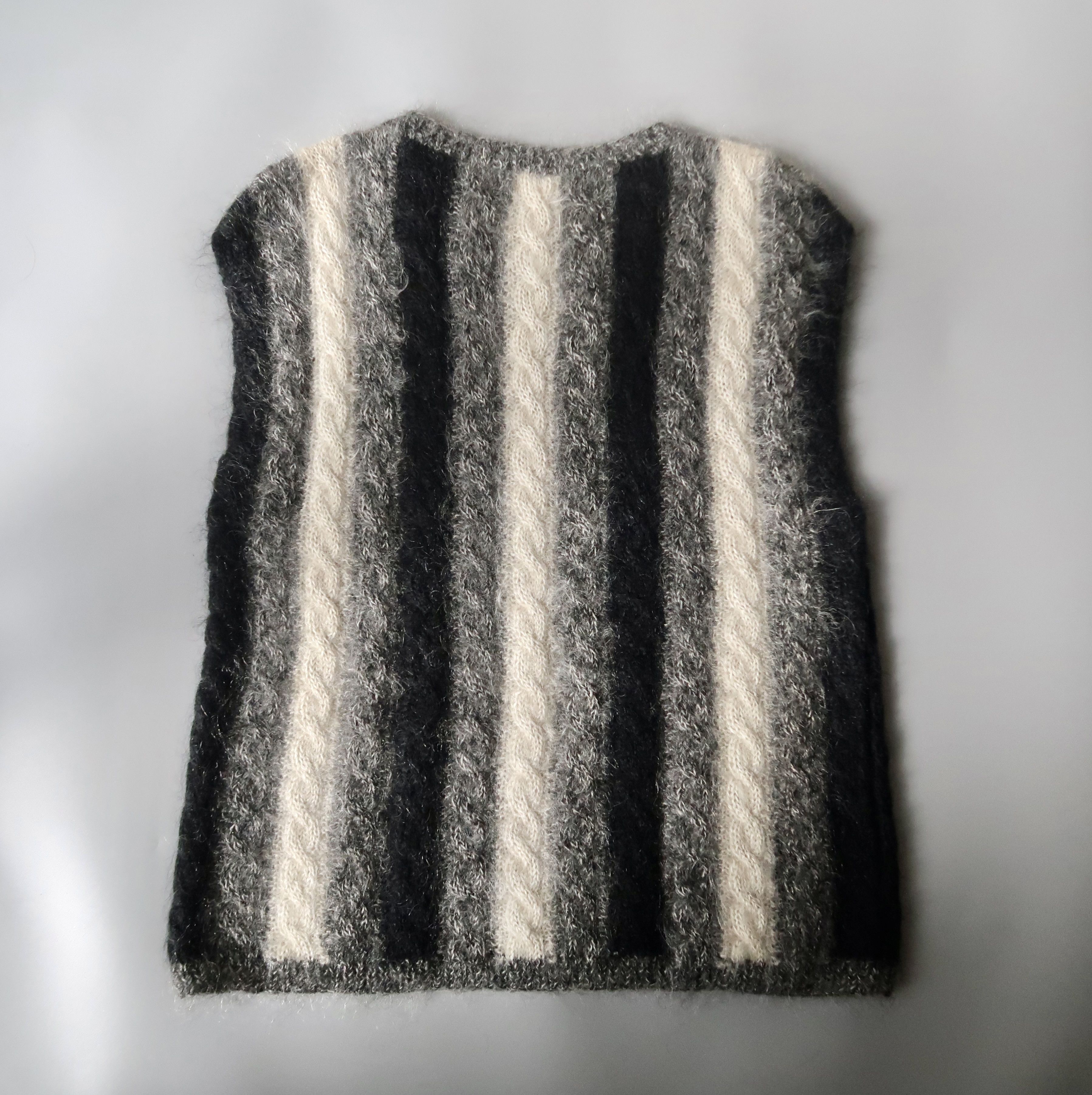 Ellen Tracy 1980s Linda Allard for ELLEN TRACY mohair-mix oversized vest Size L / US 10 / IT 46 - 3 Thumbnail