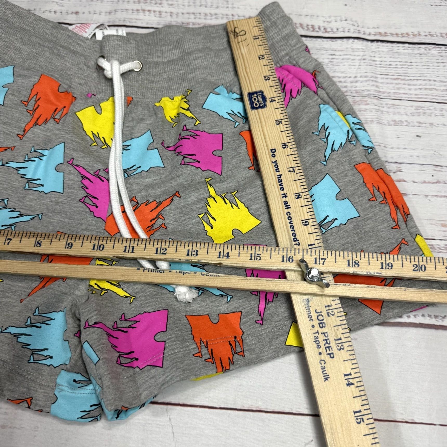 Disney Disney Sweat Shorts Gray Multicolor Drawstring Women S Pull On Size 28" / US 6 / IT 42 - 3 Thumbnail
