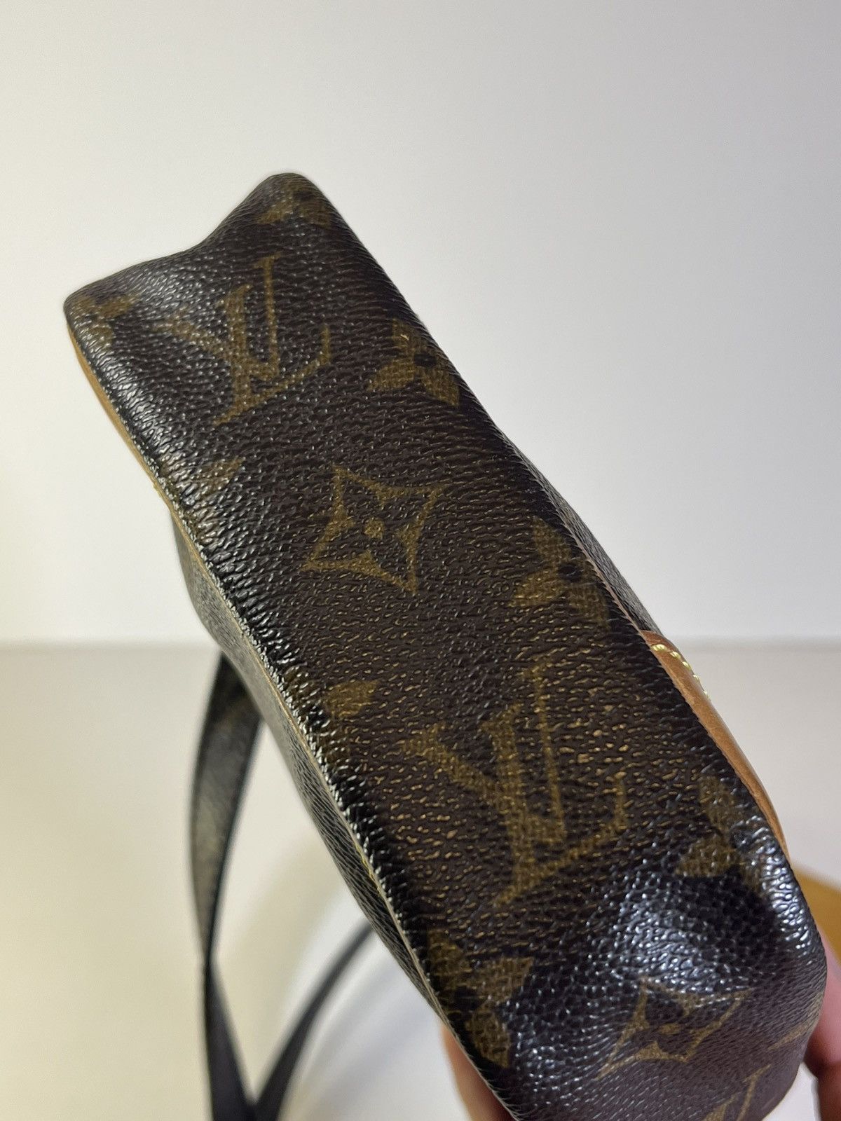 Louis Vuitton Louis Vuitton Monogram Danube Crossbody Canvas Shoulder Bag Size ONE SIZE - 6 Thumbnail