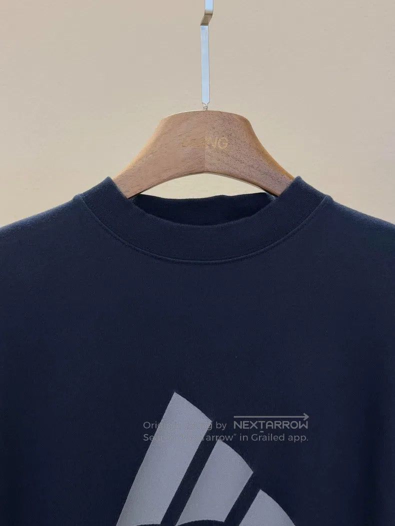 Balenciaga Balenciaga Logo embroidered round neck short-sleeve T-shir Size US L / EU 52-54 / 3 - 9 Thumbnail
