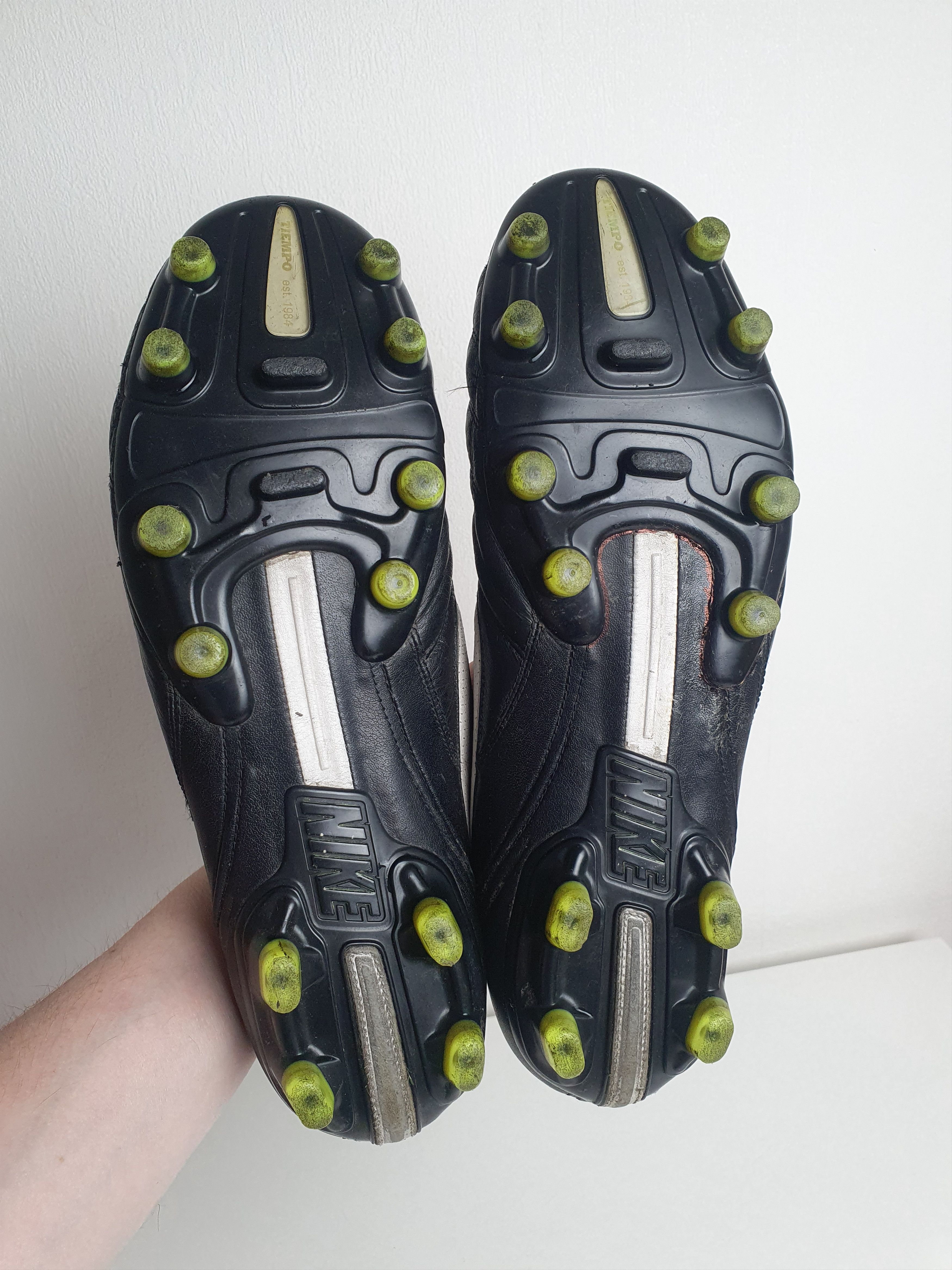 Nike Vintage Cleats mens Nike Tiempo Legend III Football Rare Size US 11 / EU 44 - 11 Thumbnail