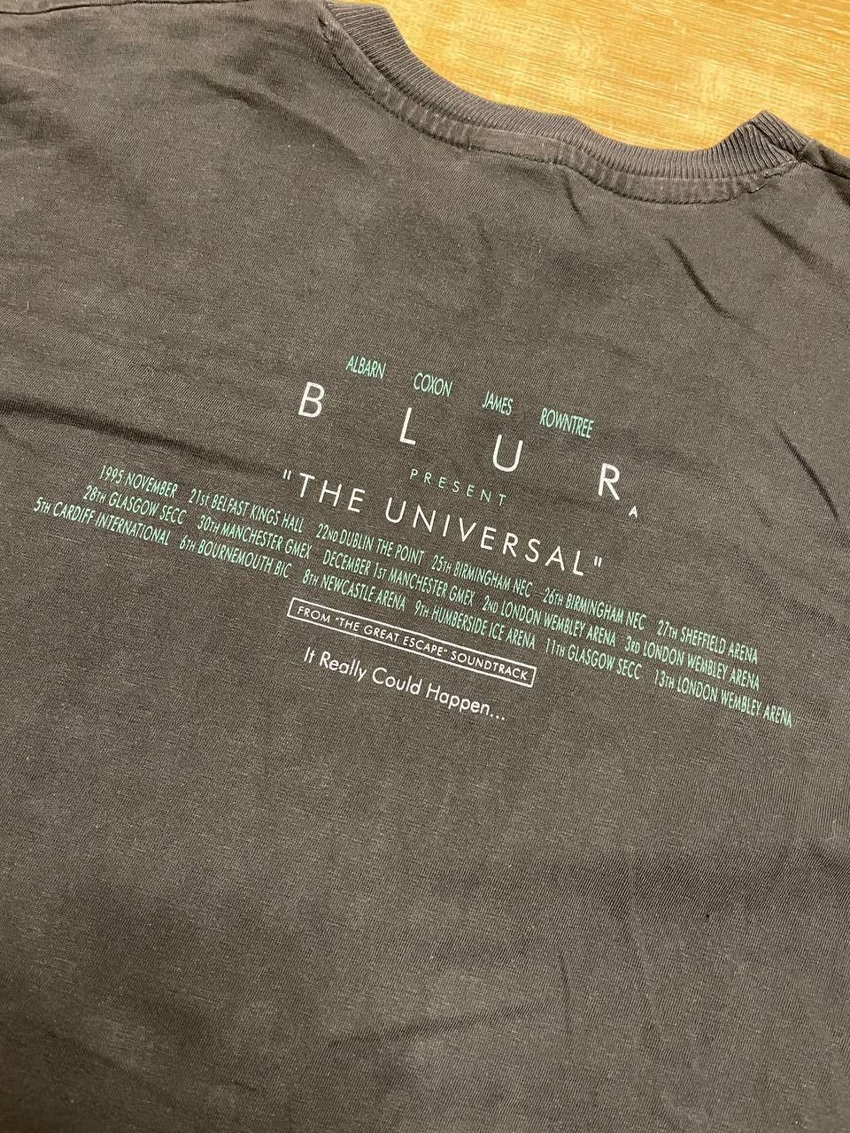 Band Tees Vintage 1995 Blur The Universal Longsleeve T-Shirt Merch Size US XL / EU 56 / 4 - 4 Thumbnail