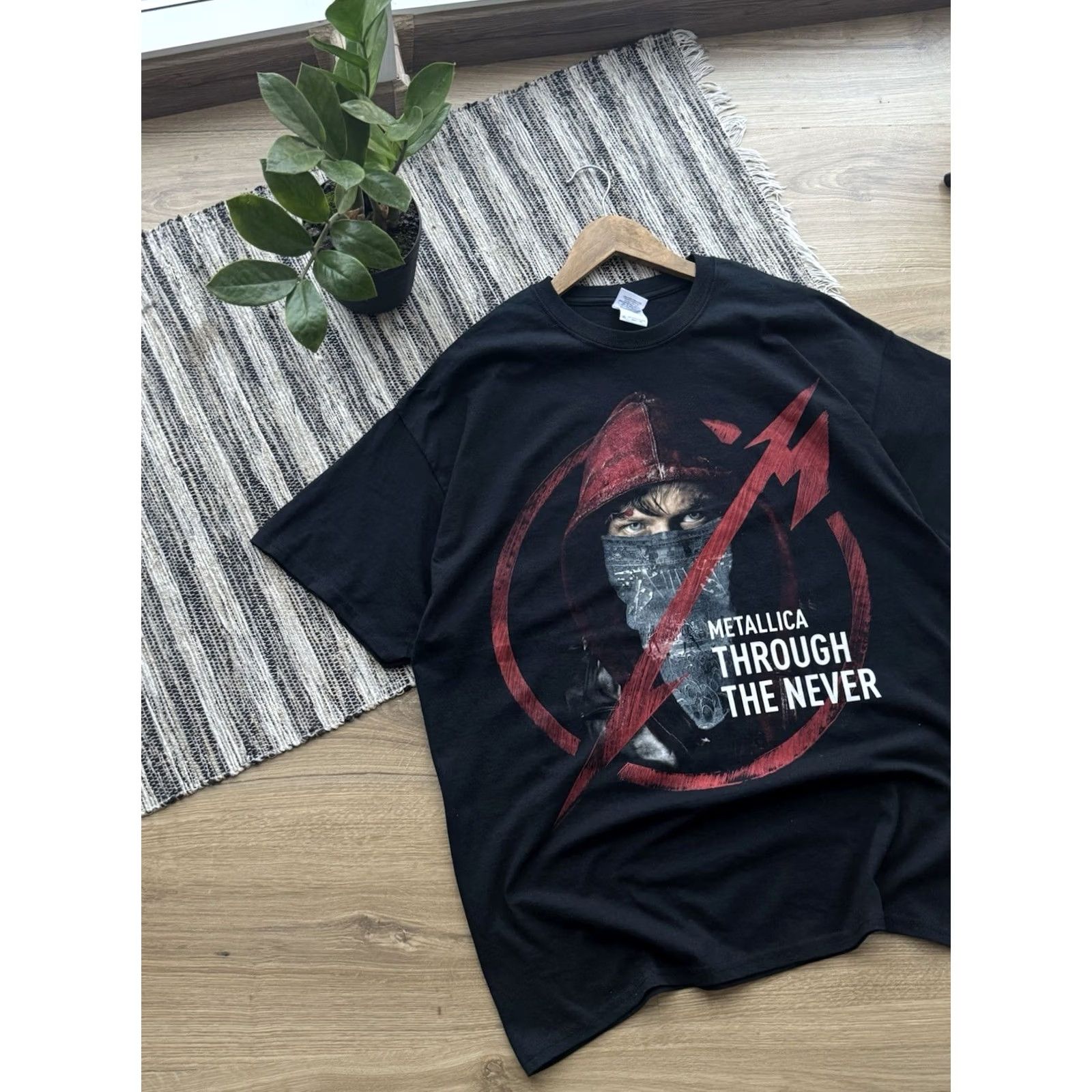 Vintage Metallica Shirt T-Shirt XL Black Men's Short Sleeve Logo Band Rock 2013 Through The Never Merch USA retrofit Size US XL / EU 56 / 4 - 4 Thumbnail