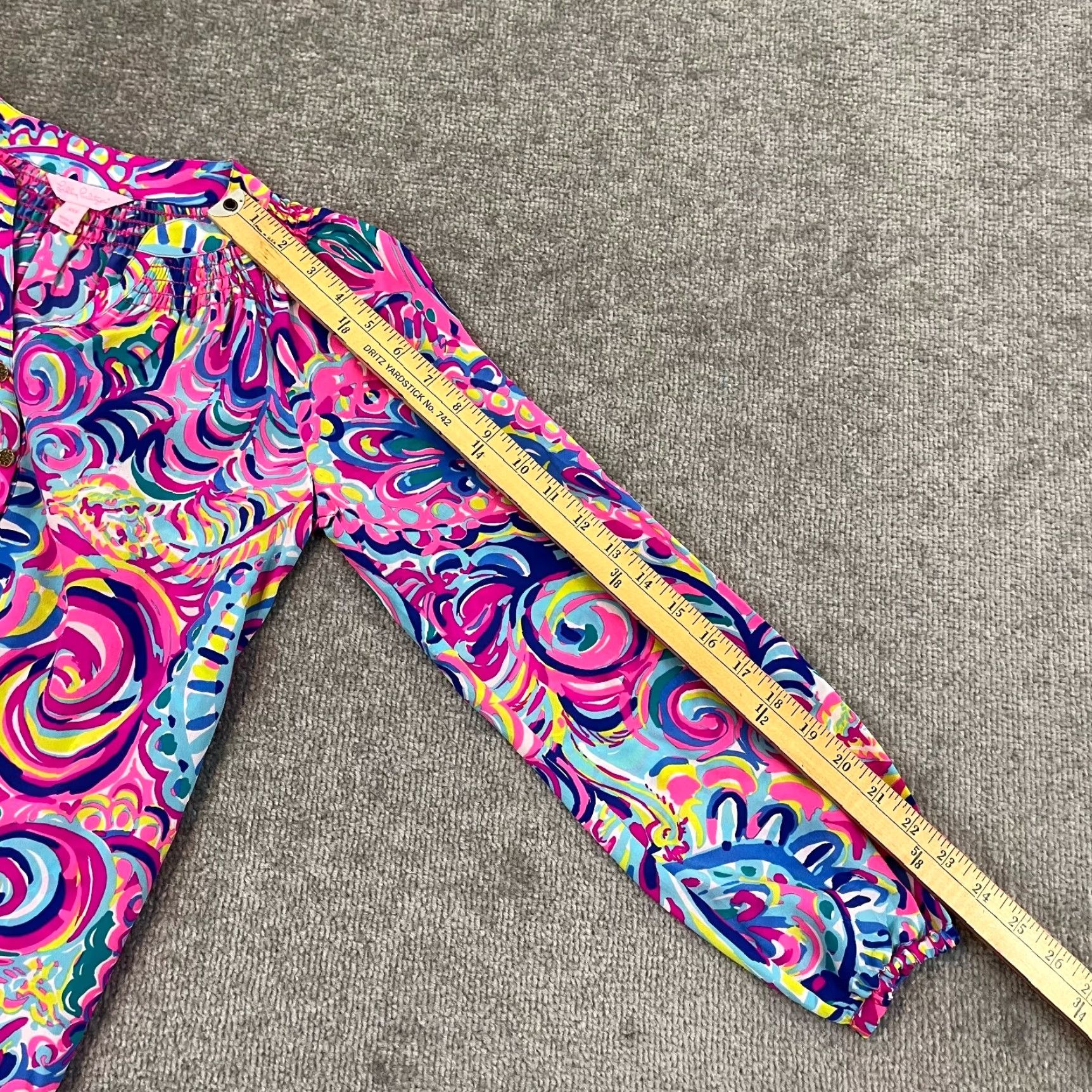 Lilly Pulitzer LILLY PULITZER Top Womens 2XS Onyx Elsa Silk Psychedelic Sunshine Shirt Button Puff Sleeve 3/4 Time: All Seasons Multicolor Floral Casual Womens Size XXS / US 00 / IT 34 - 7 Thumbnail