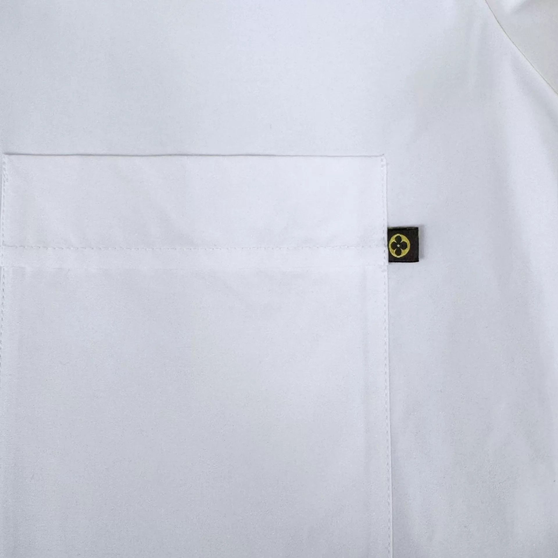 Louis Vuitton Louis Vuitton White 3-Flower Logo Pocket Short Vest 36 Size XS / US 0-2 / IT 36-38 - 4 Thumbnail