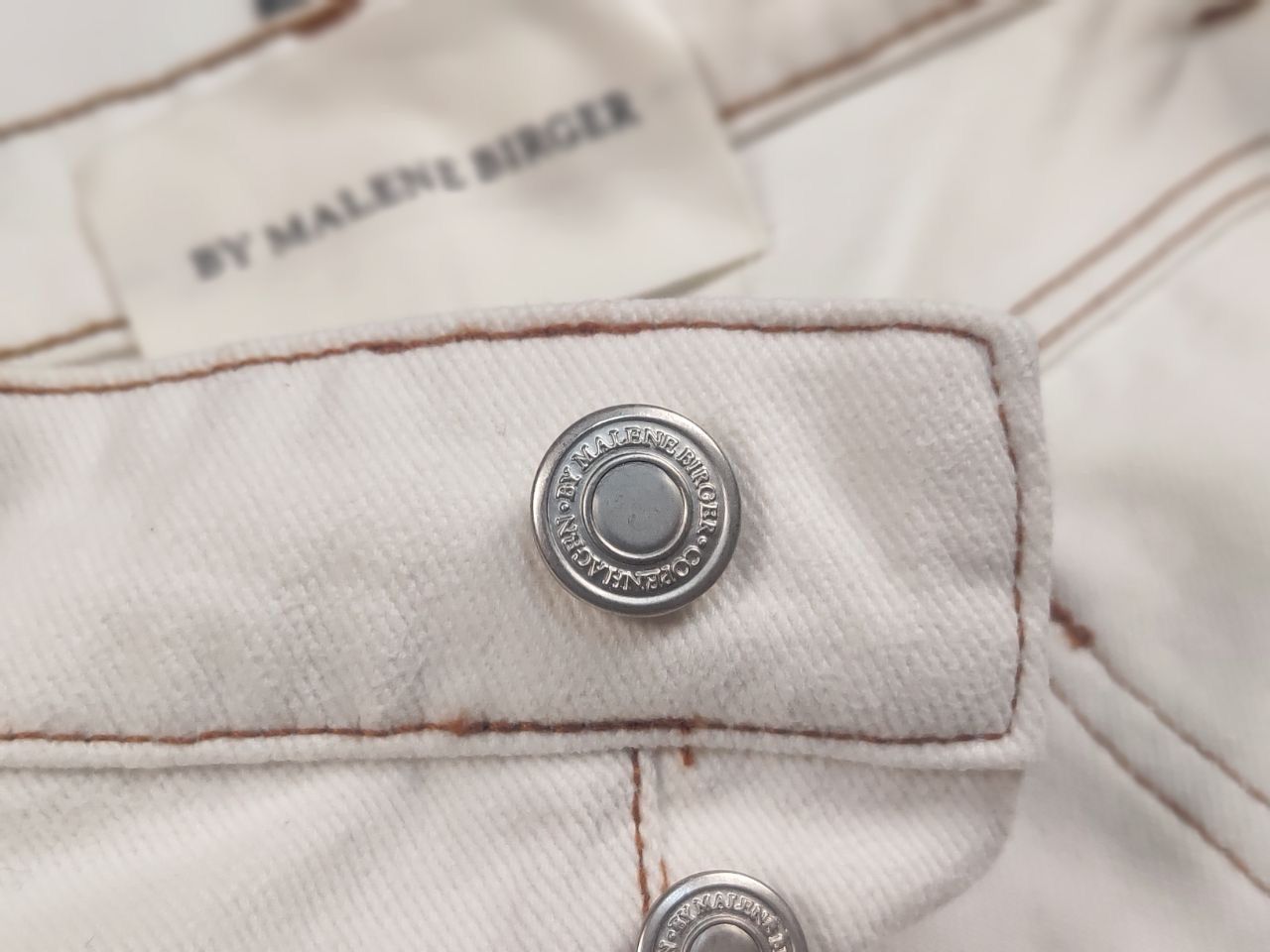 By Malene Birger By Malene Birger Design Wayde White Baggy Wide Leg Jeans Size 28" / US 6 / IT 42 - 18 Thumbnail