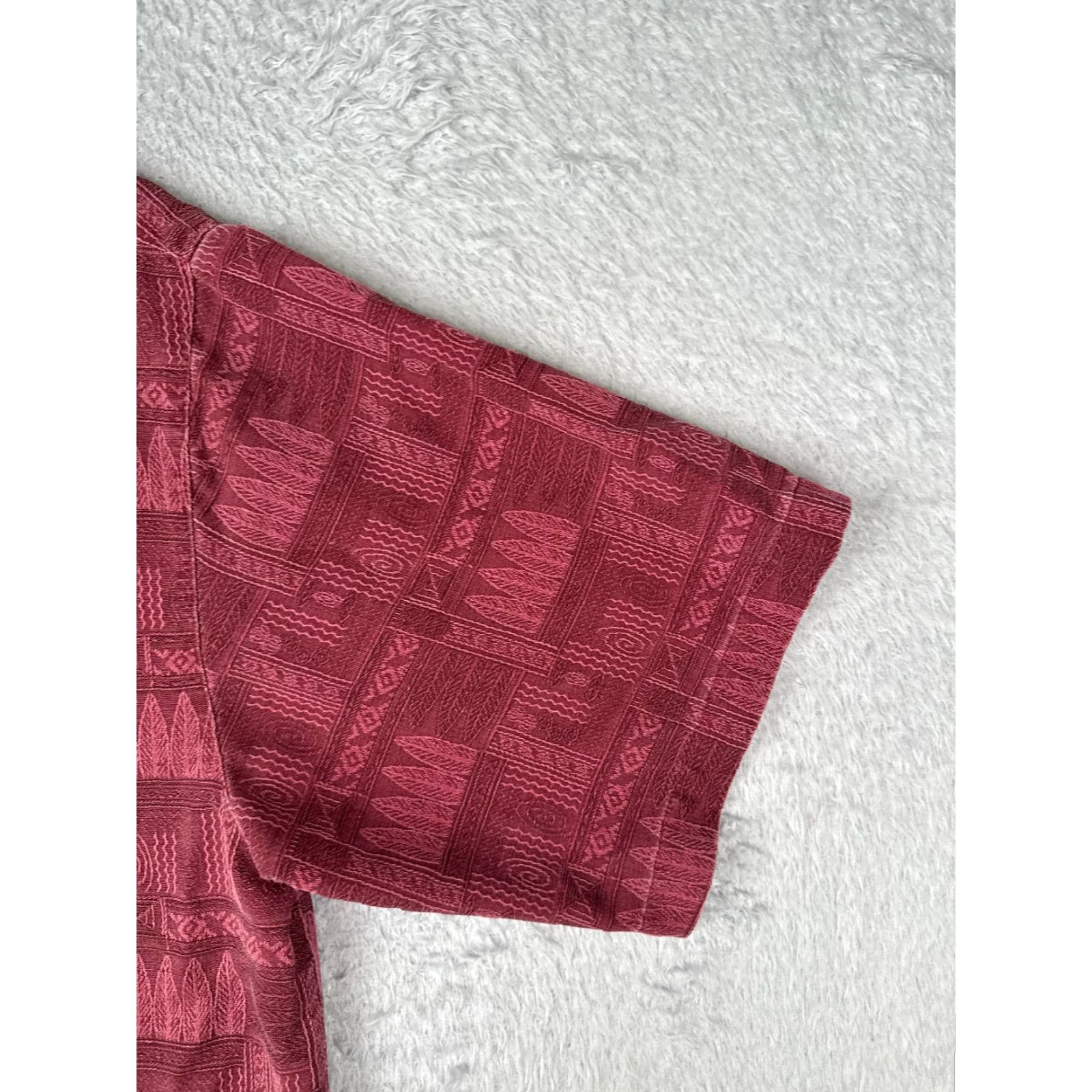 Vintage St. John's Bay Shirt Men Medium Red Surfboard Geometric Hawaiian Up 100% Silk Size US M / EU 48-50 / 2 - 2 Thumbnail