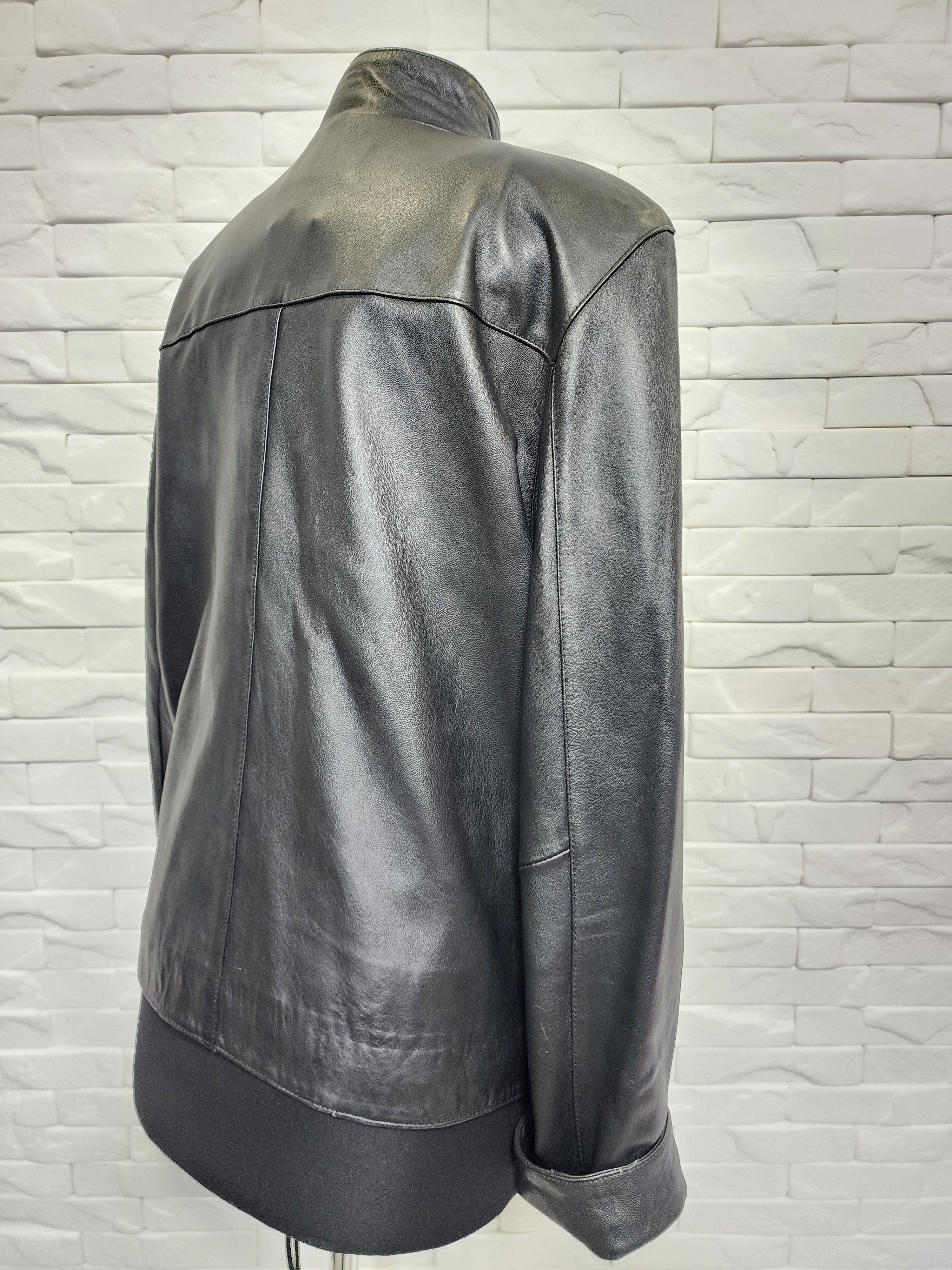 Genuine Leather Black Genuine Leather Jacket: Men's Zippered Style Size US L / EU 52-54 / 3 - 5 Thumbnail