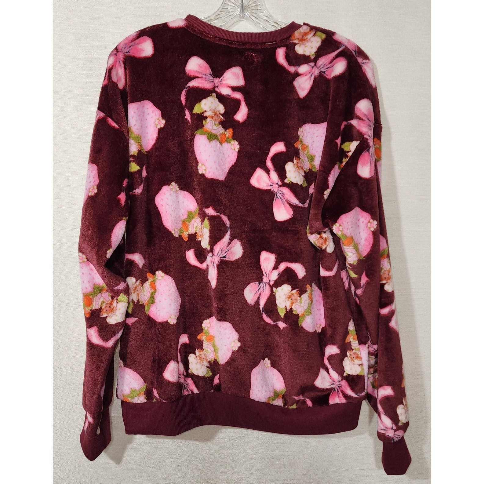 Strawberry Strawberry shortcake fleece sweatshirt women's size small Size S / US 4 / IT 40 - 2 Thumbnail
